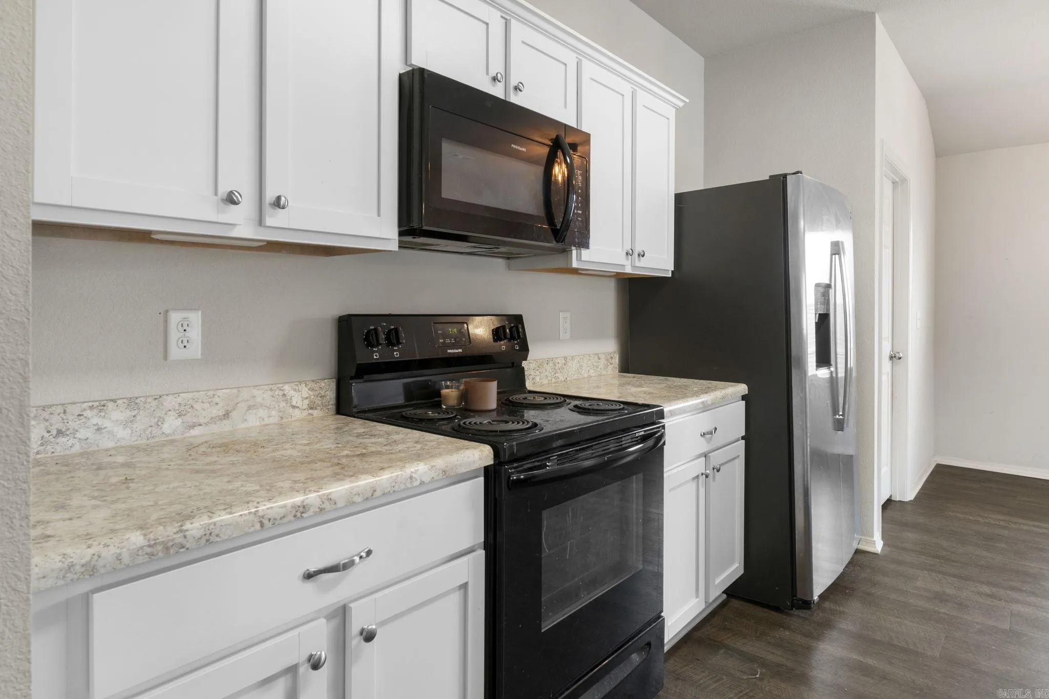 Property at 4472  Olympic - Image 16