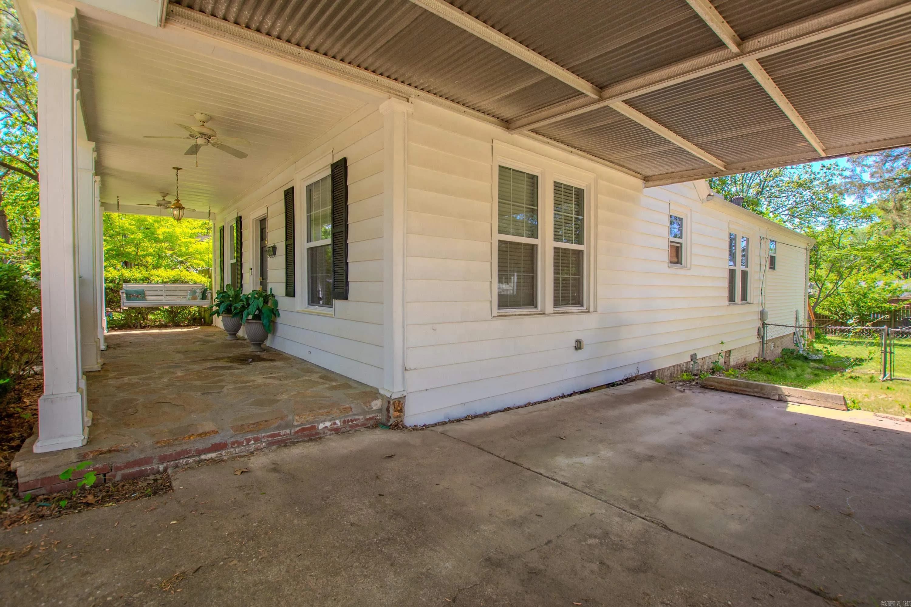 Property at 520 N Tyler - Image 44