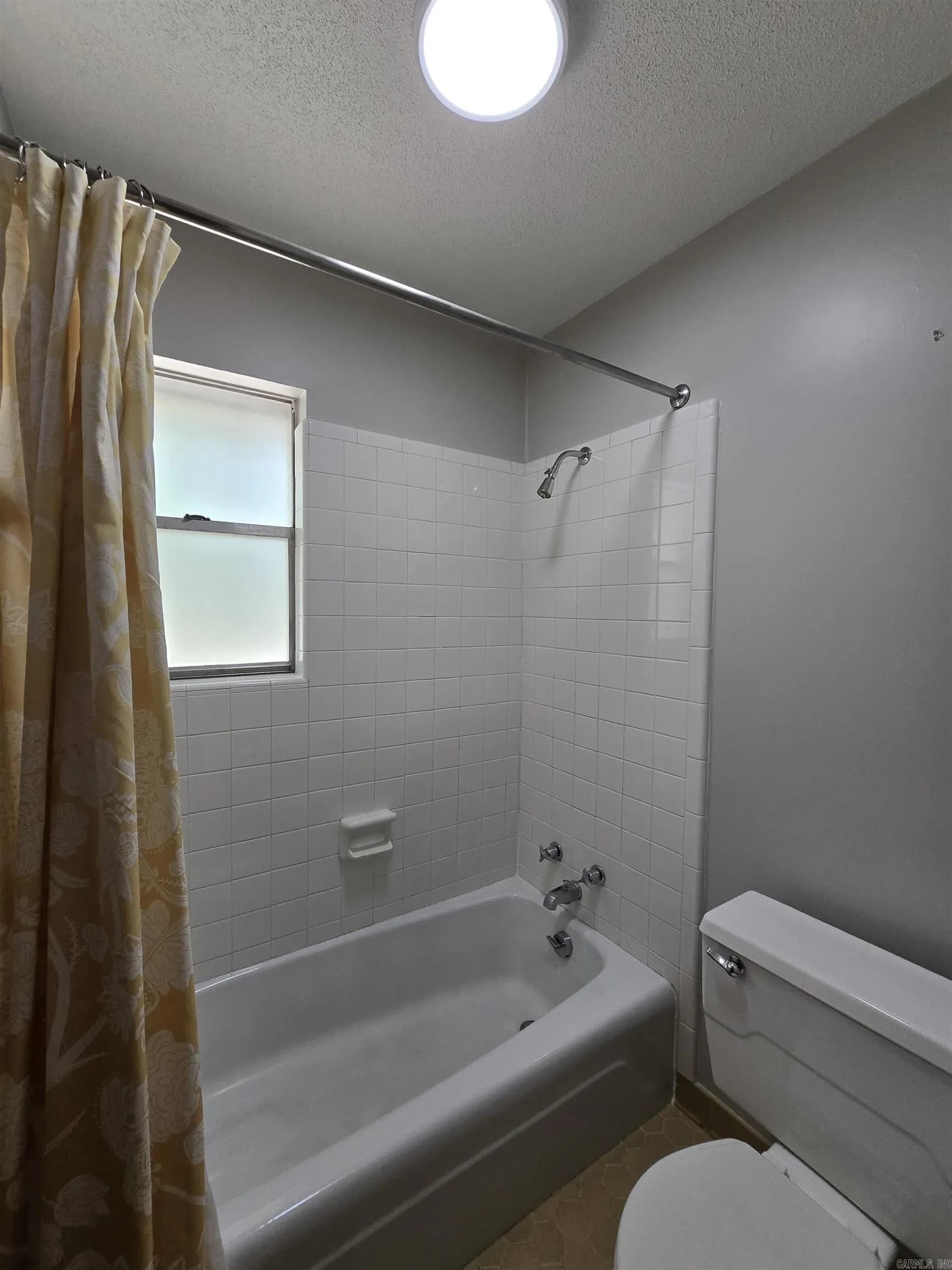 Property at 9608  Susanne - Image 39