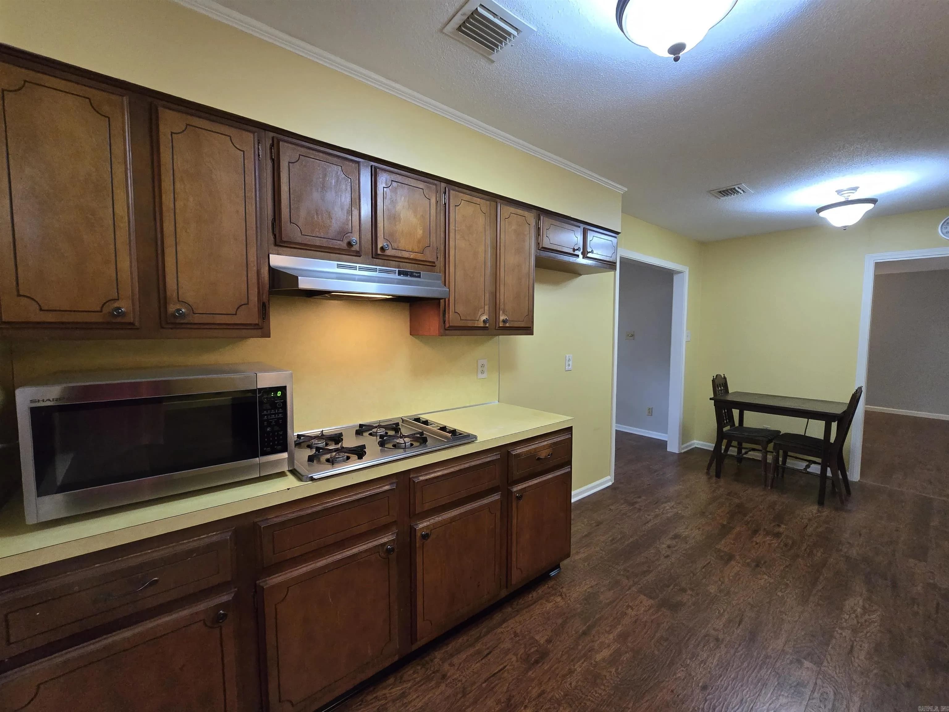 Property at 9608  Susanne - Image 23