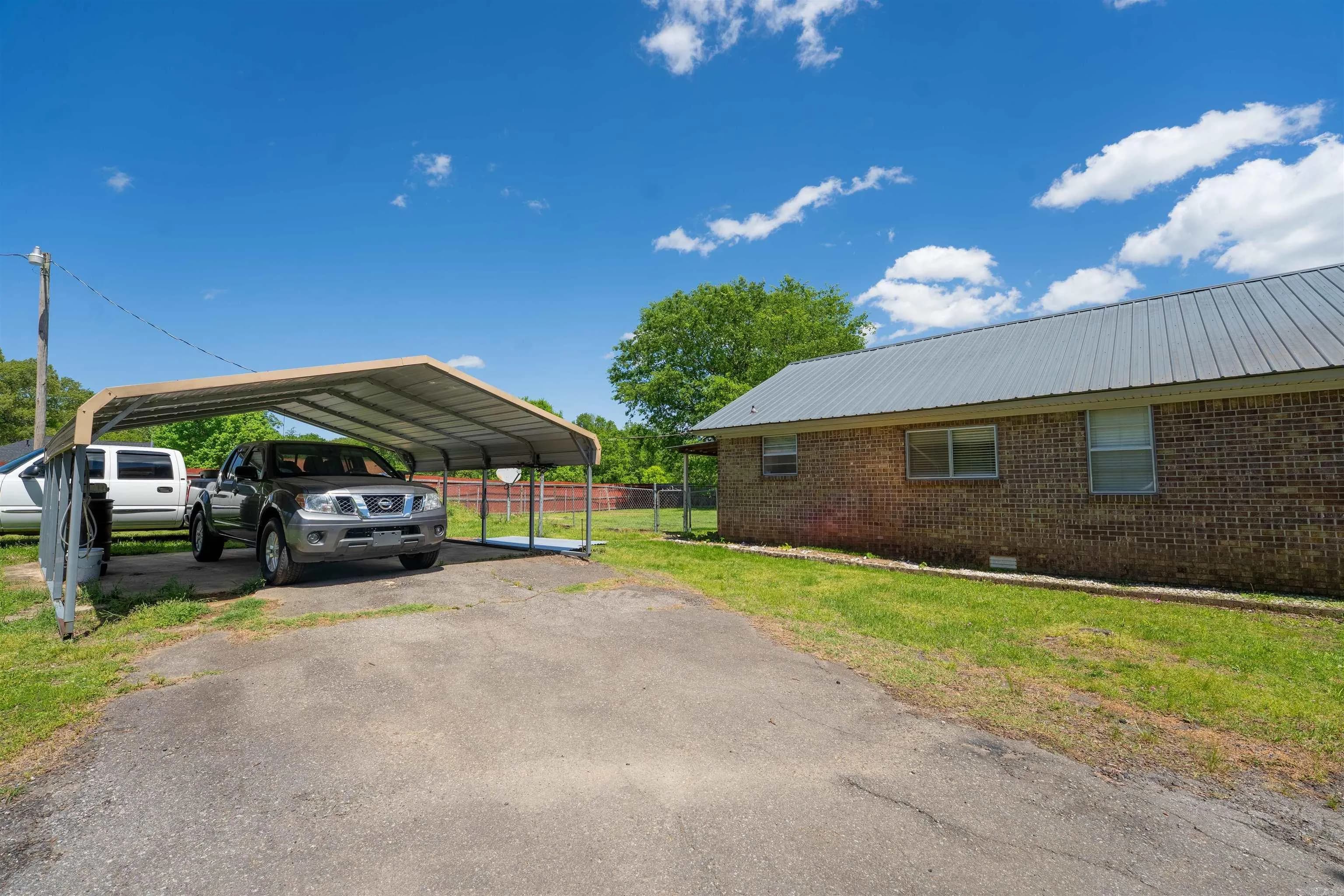 Property at 7918  Hart - Image 22