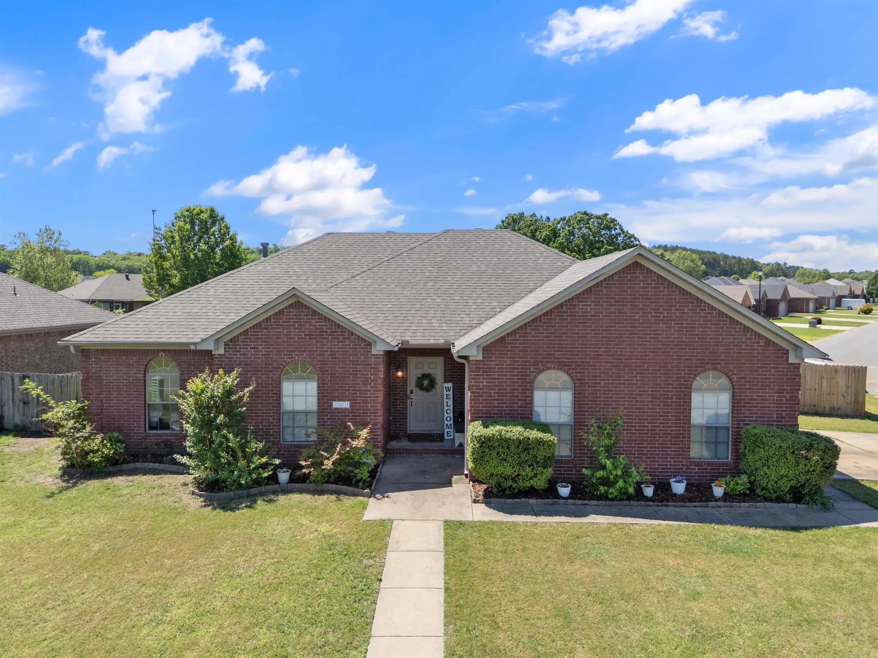 Property at 2575  Apple blossom - Image 2