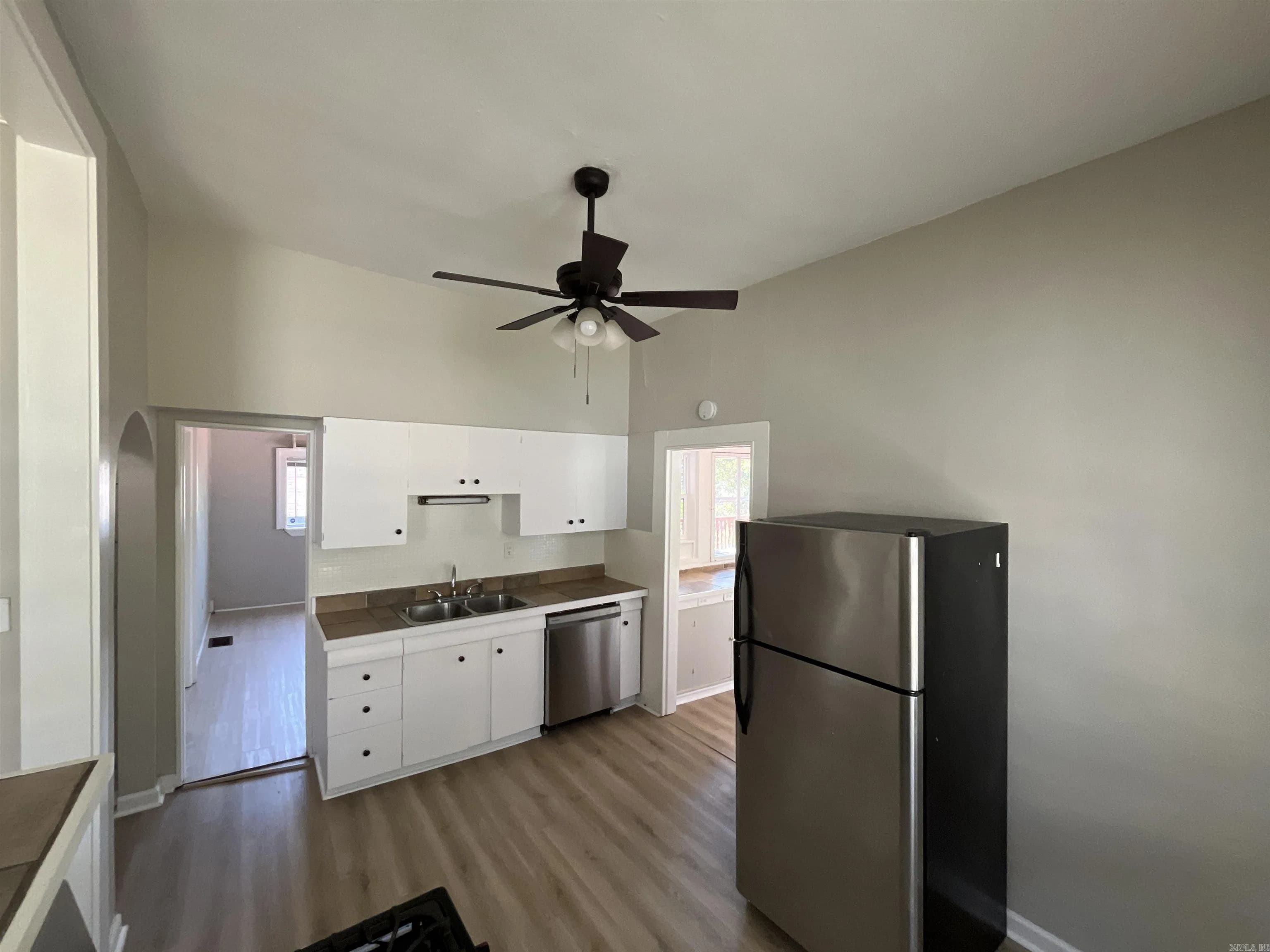 Property at 204 N Ash - Image 14