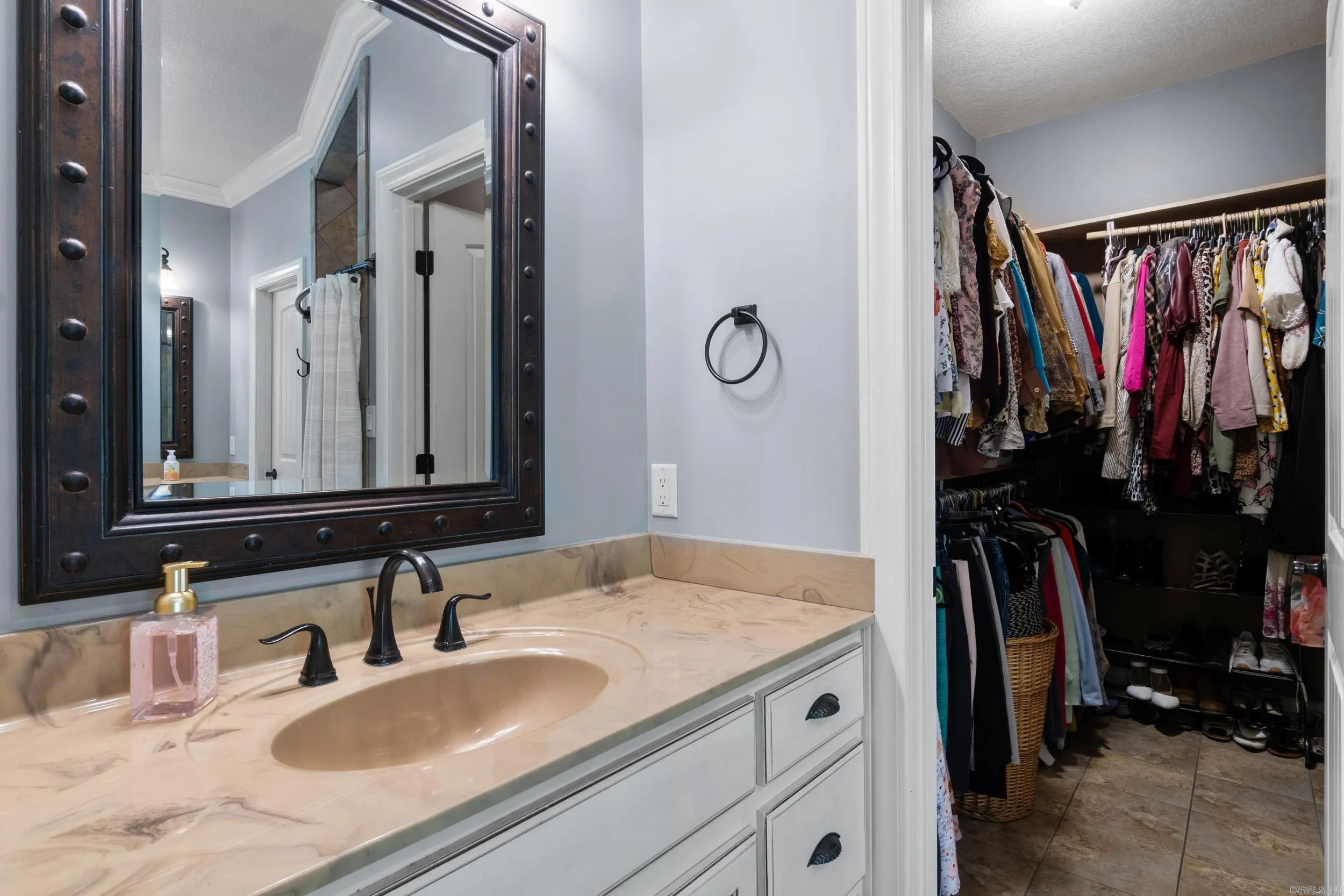 Property at 1225  Bryanna - Image 22