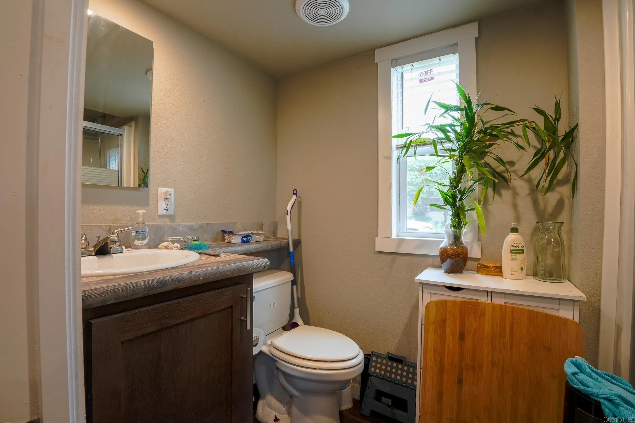 Property at 5503  Taril - Image 20