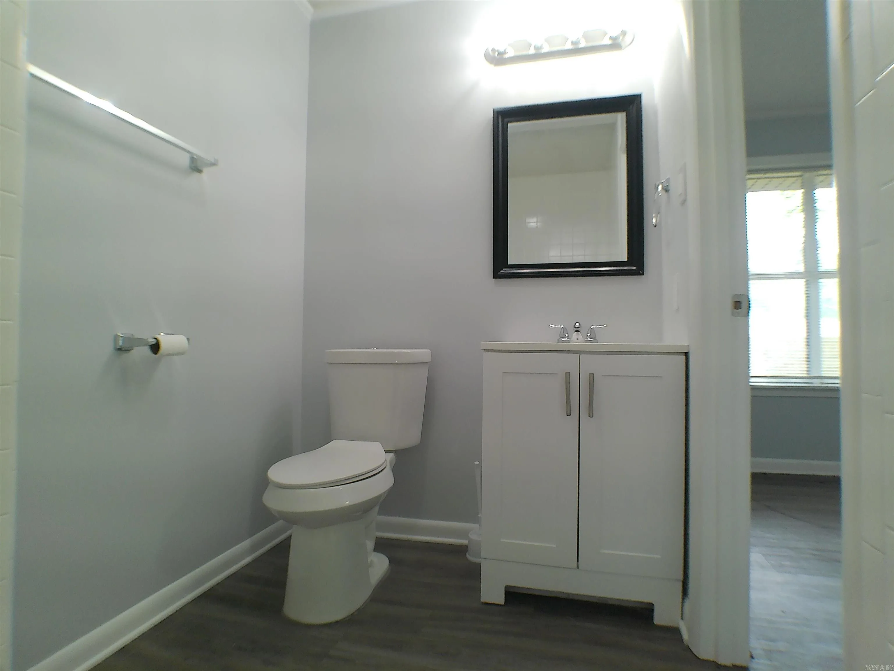 Property at 712  Oak manor - Image 27