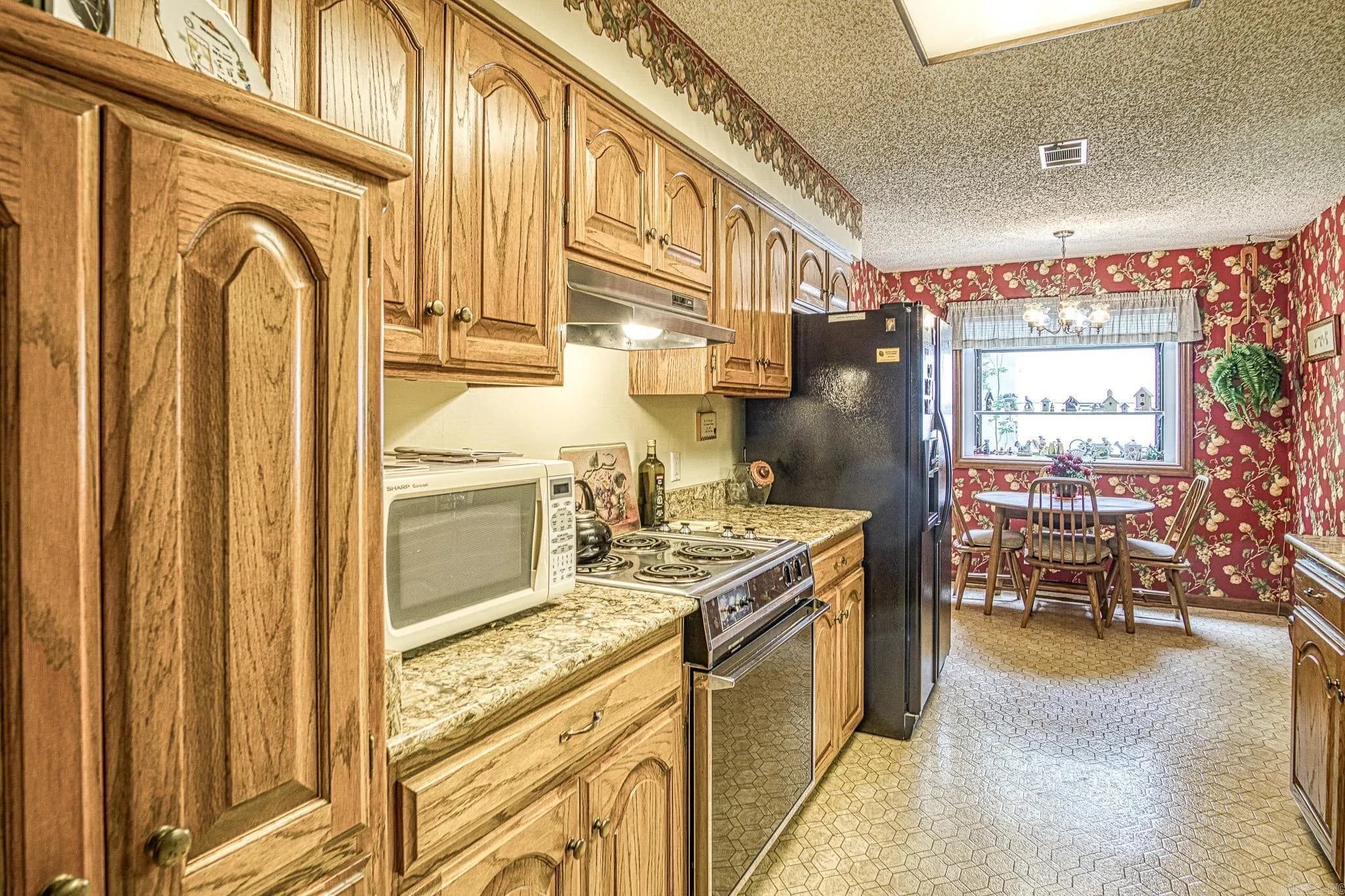 Property at 6  Larraga way - Image 7