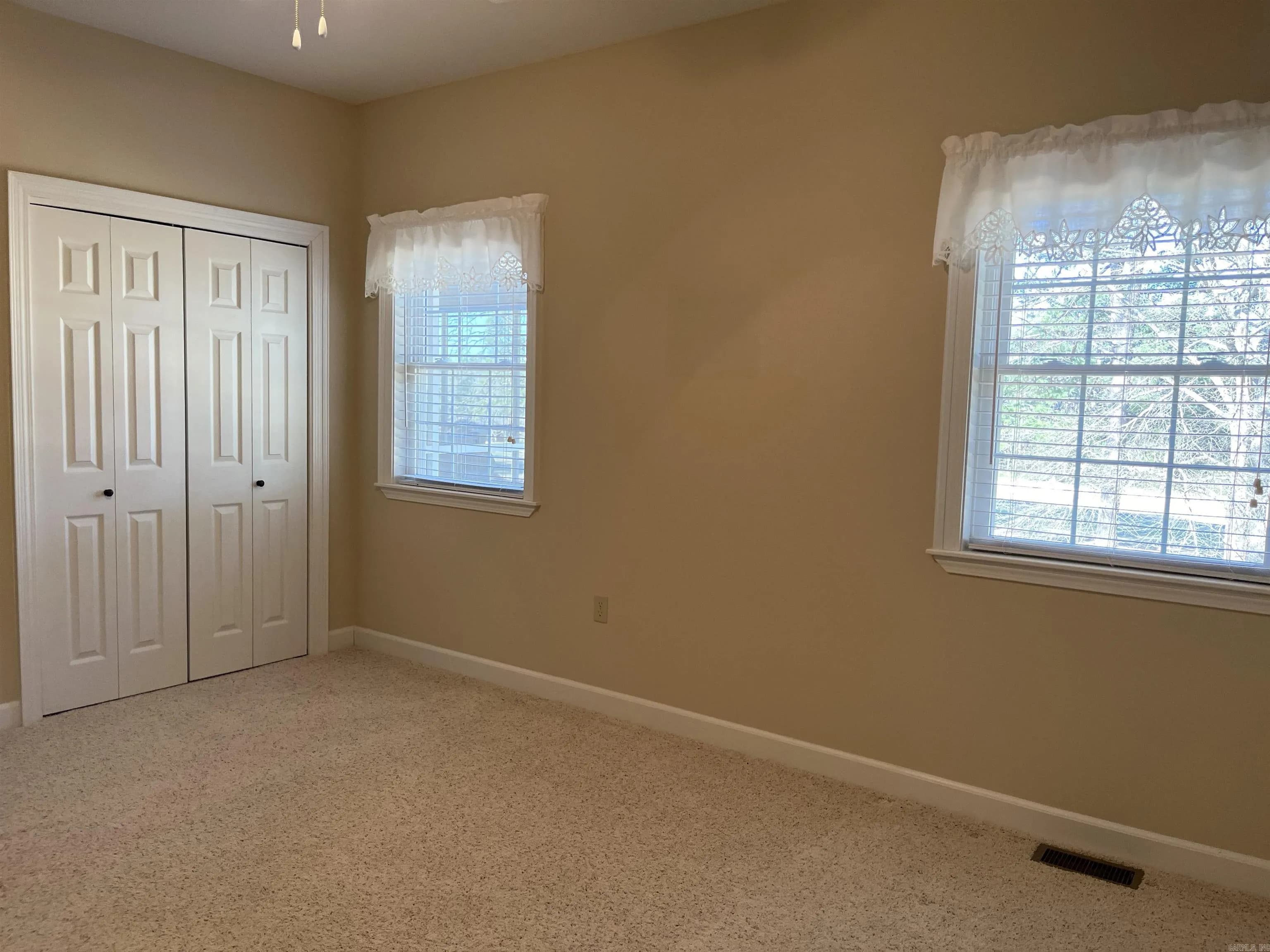 Property at 130  Fairway - Image 18