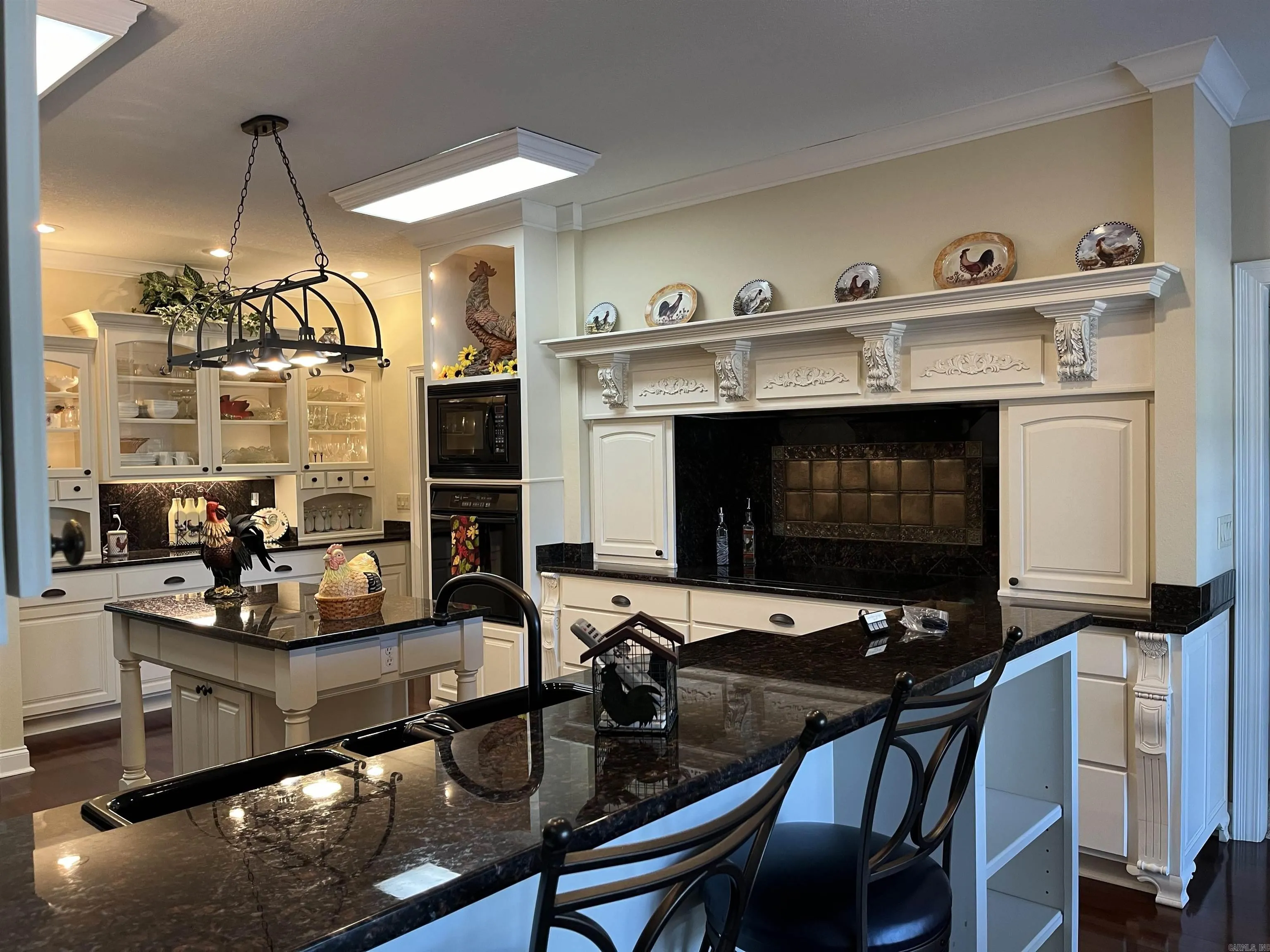 Property at 130  Fairway - Image 24