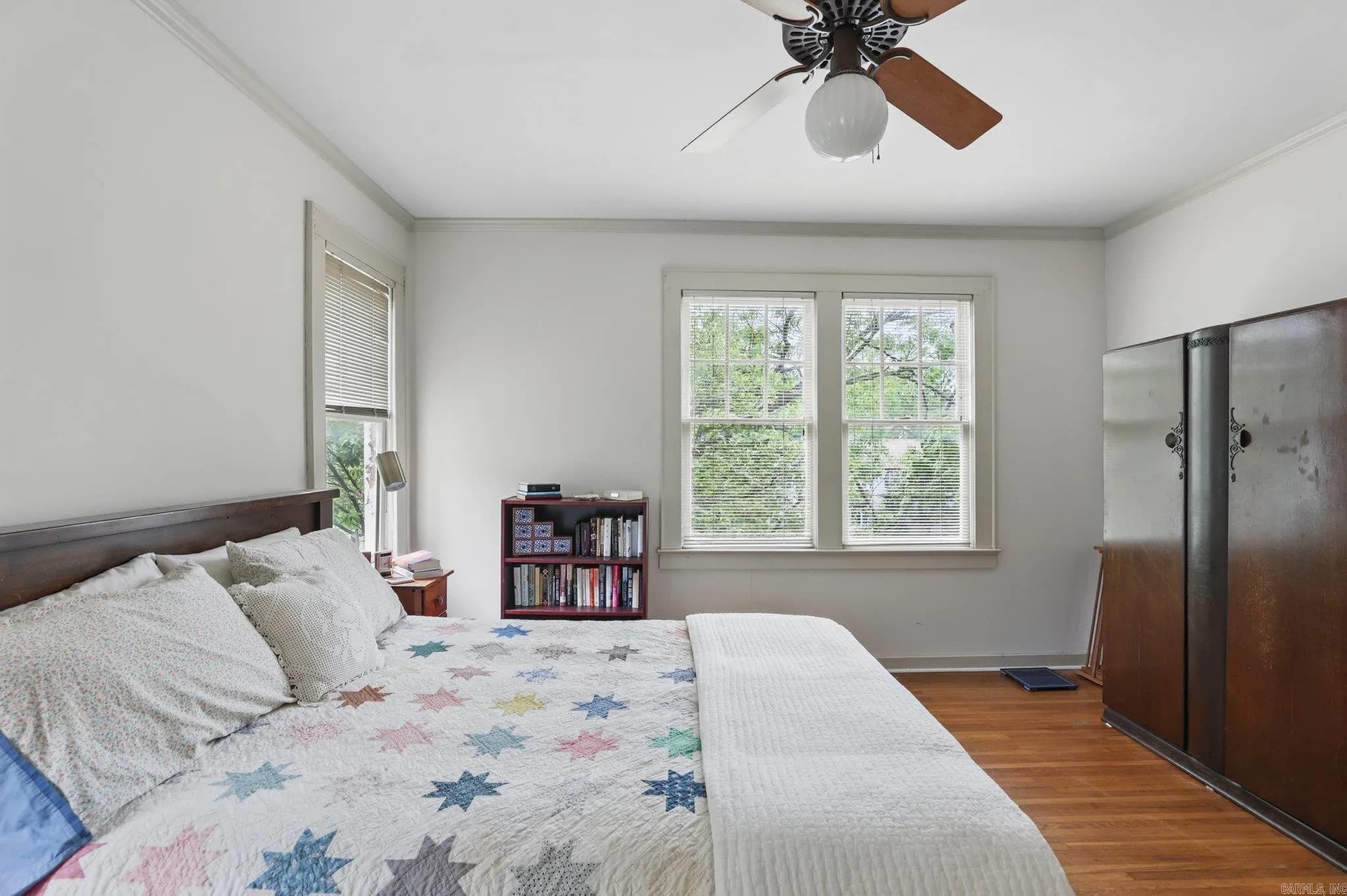 Property at 213  Colonial - Image 20