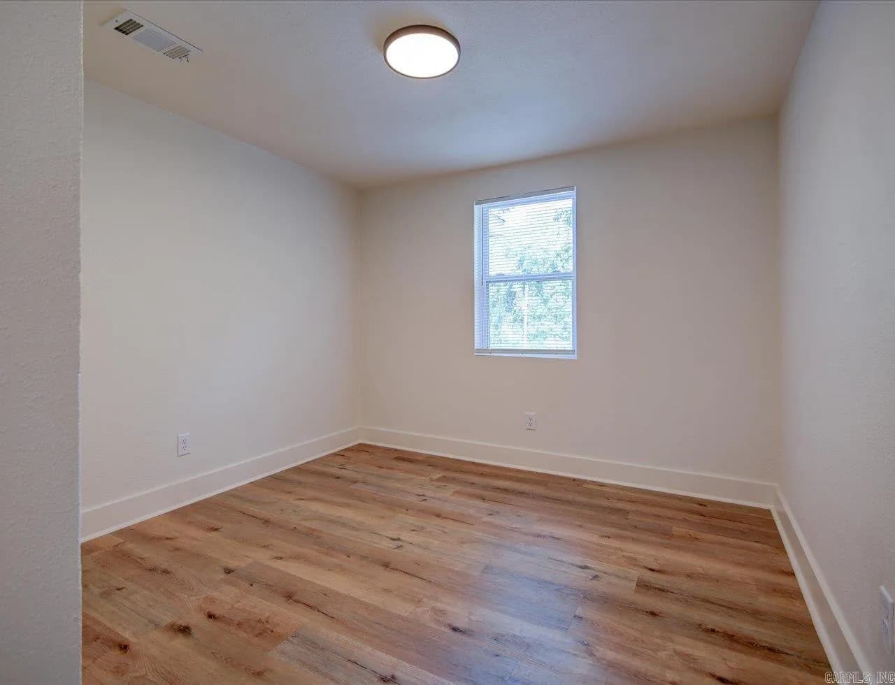 Property at 461  Walnut st - Image 15