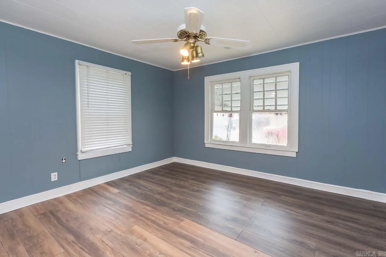 Property at 2521  Franklin - Image 15