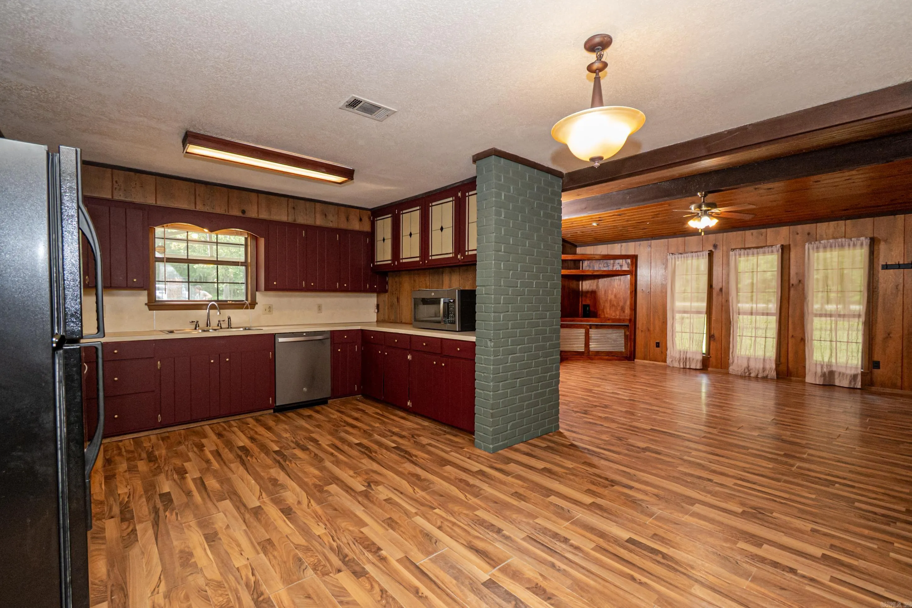 Property at 43  Calhoun 11 - Image 11