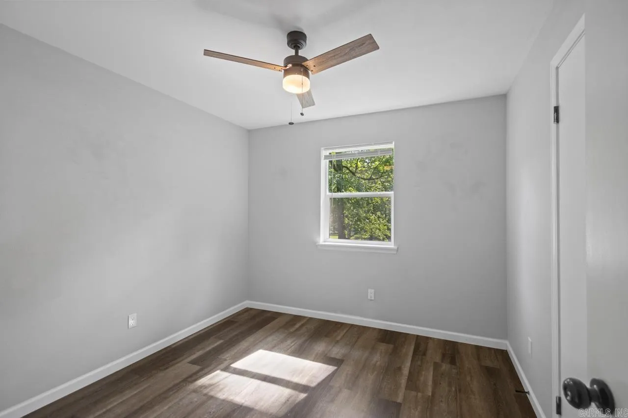 Property at 6707  Grayson - Image 22