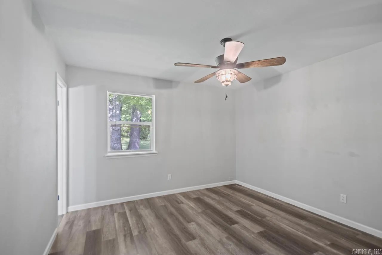 Property at 6707  Grayson - Image 17