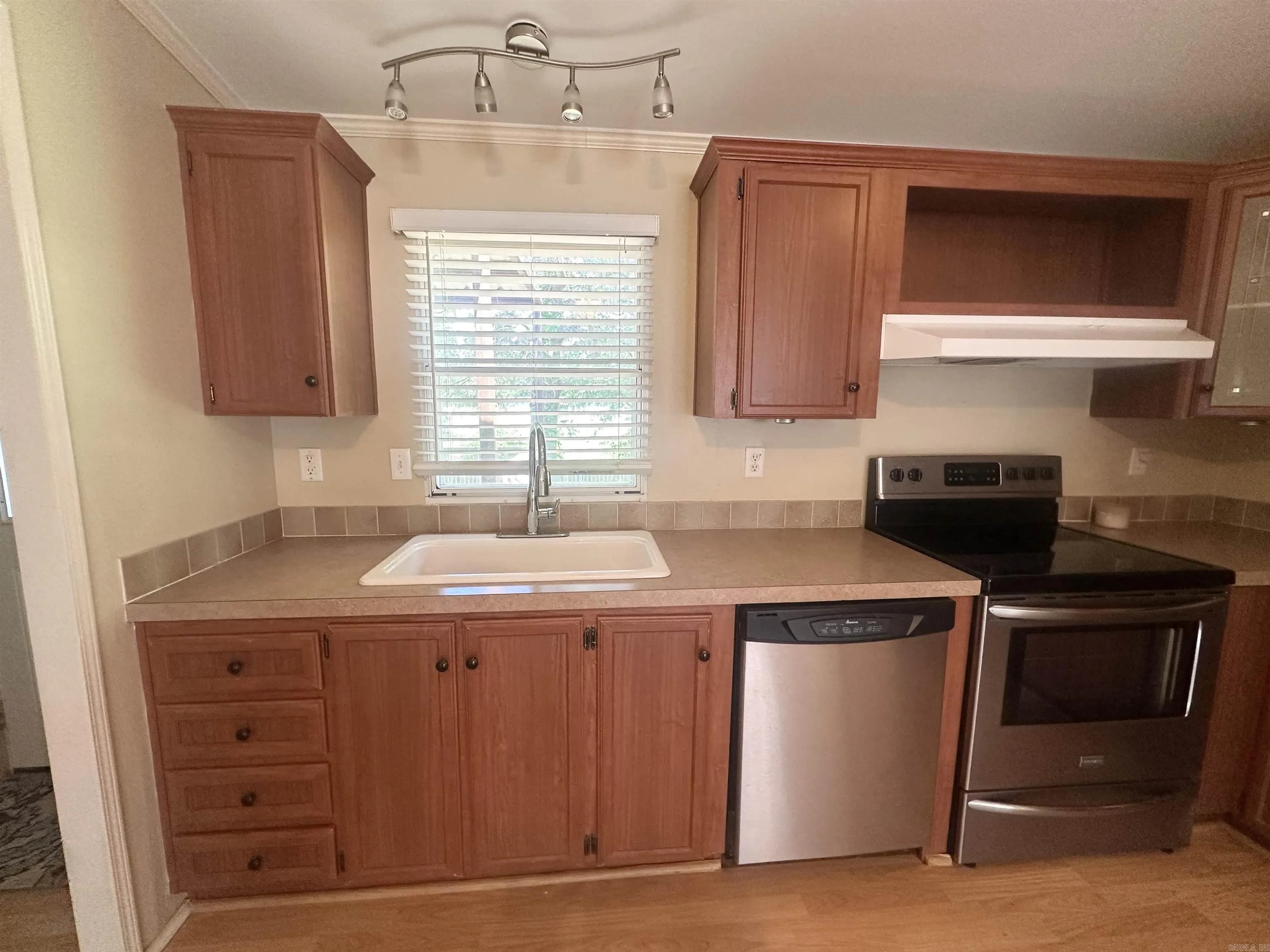 Property at 112  Springridge ln - Image 12