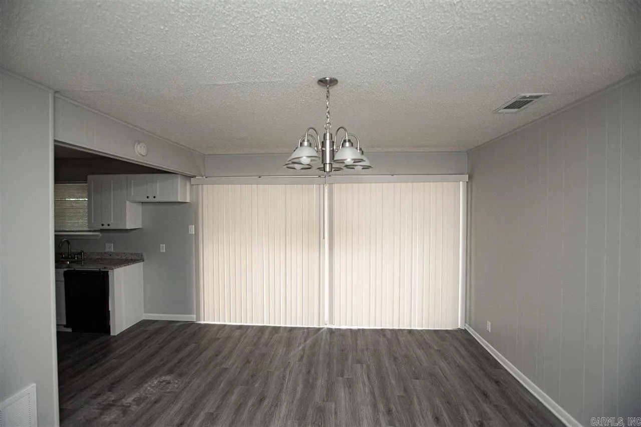 Property at 2312  Ridge park - Image 6