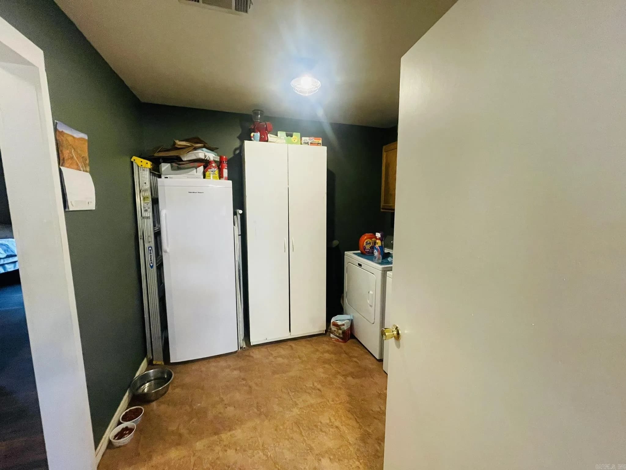 Property at 1012 1/2  Pioneer road - Image 18