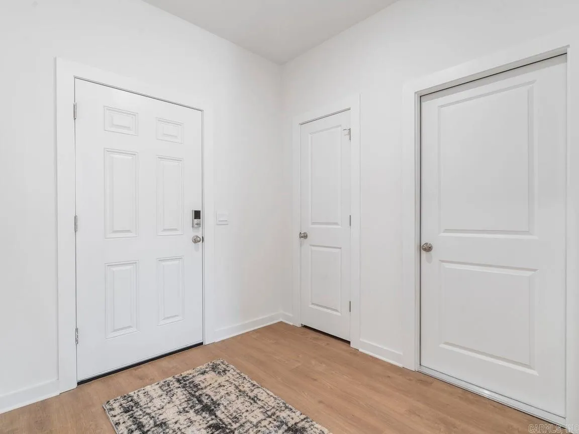 Property at 117 E Fredonia - Image 2