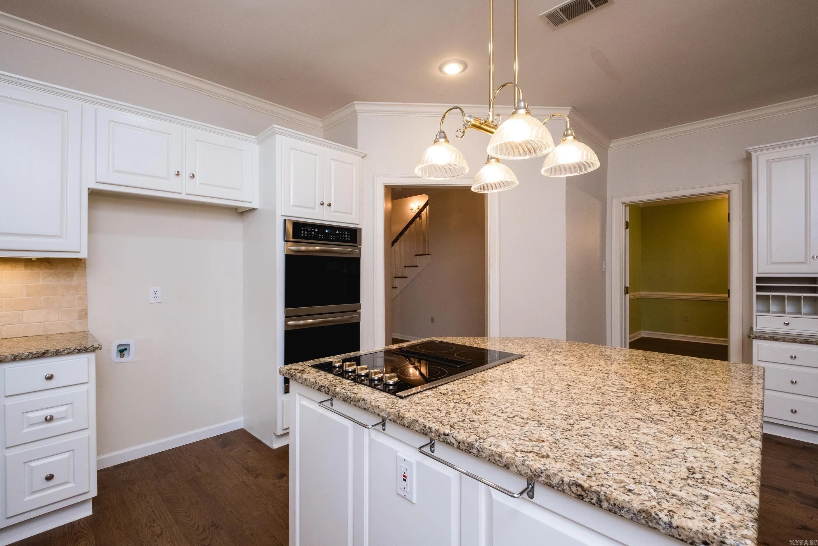 Property at 80  Duclair - Image 12