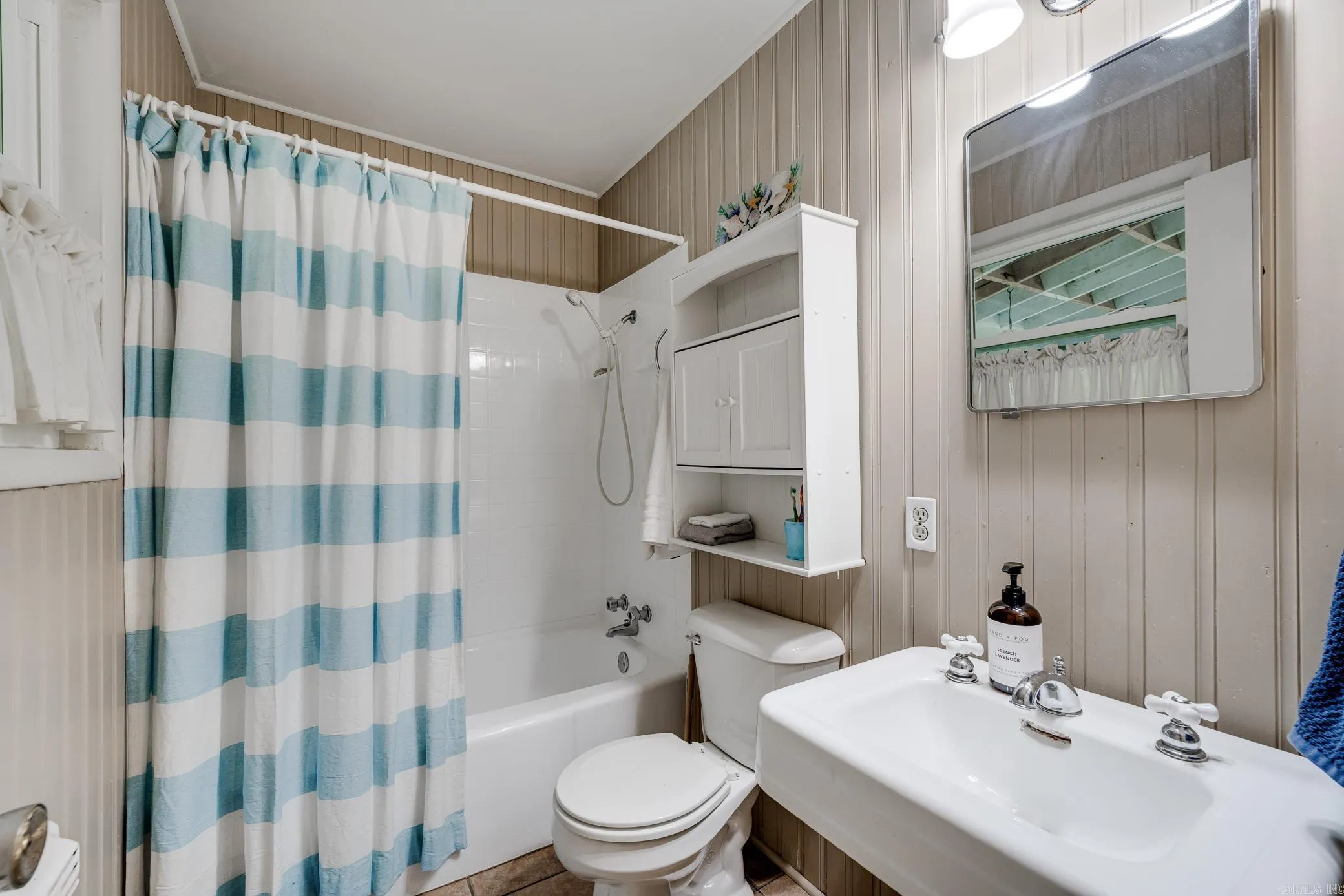 Property at 1705  Independence avenue - Image 24