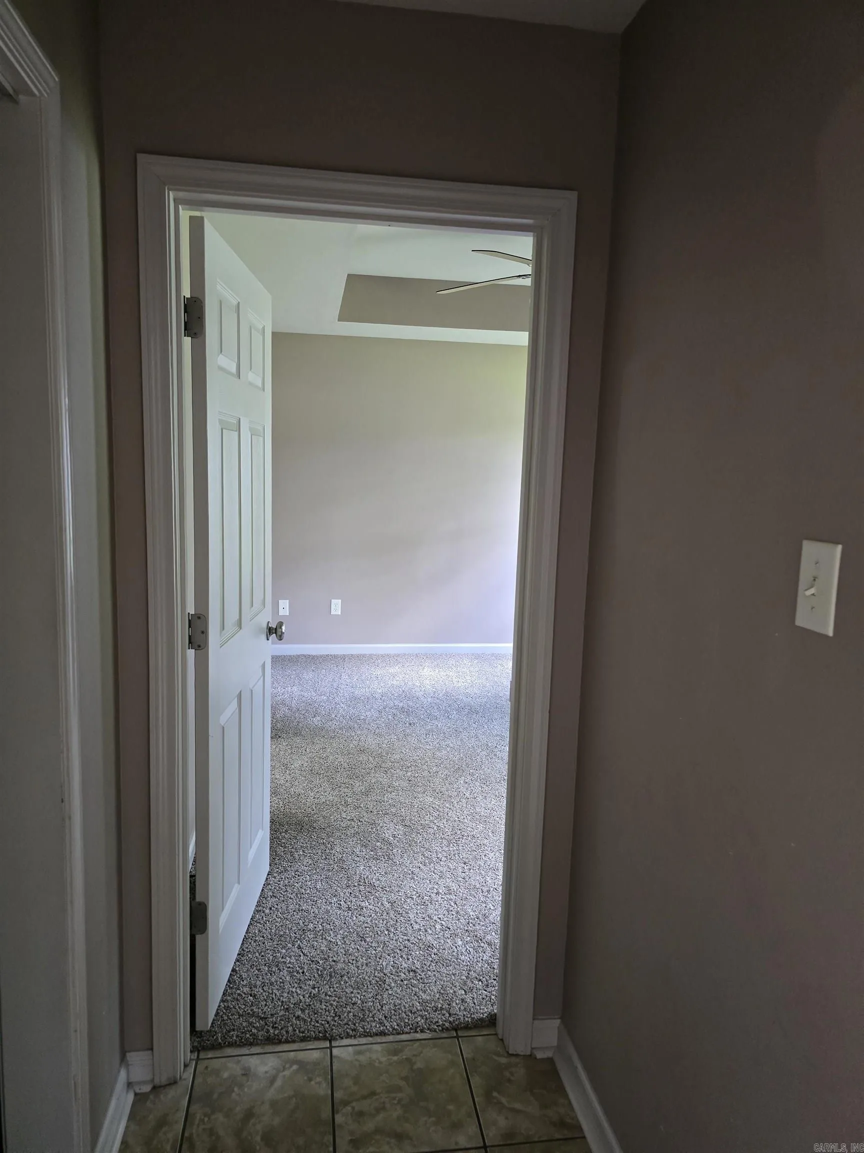 Property at 104  Mahoney - Image 14