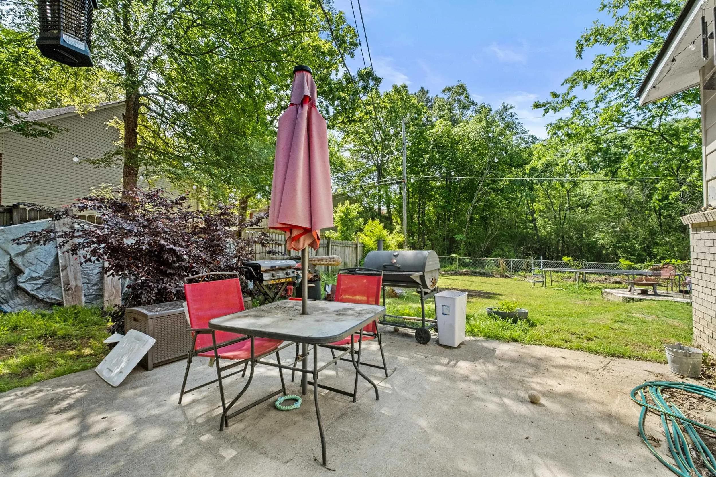 Property at 39  Wesley dr - Image 17