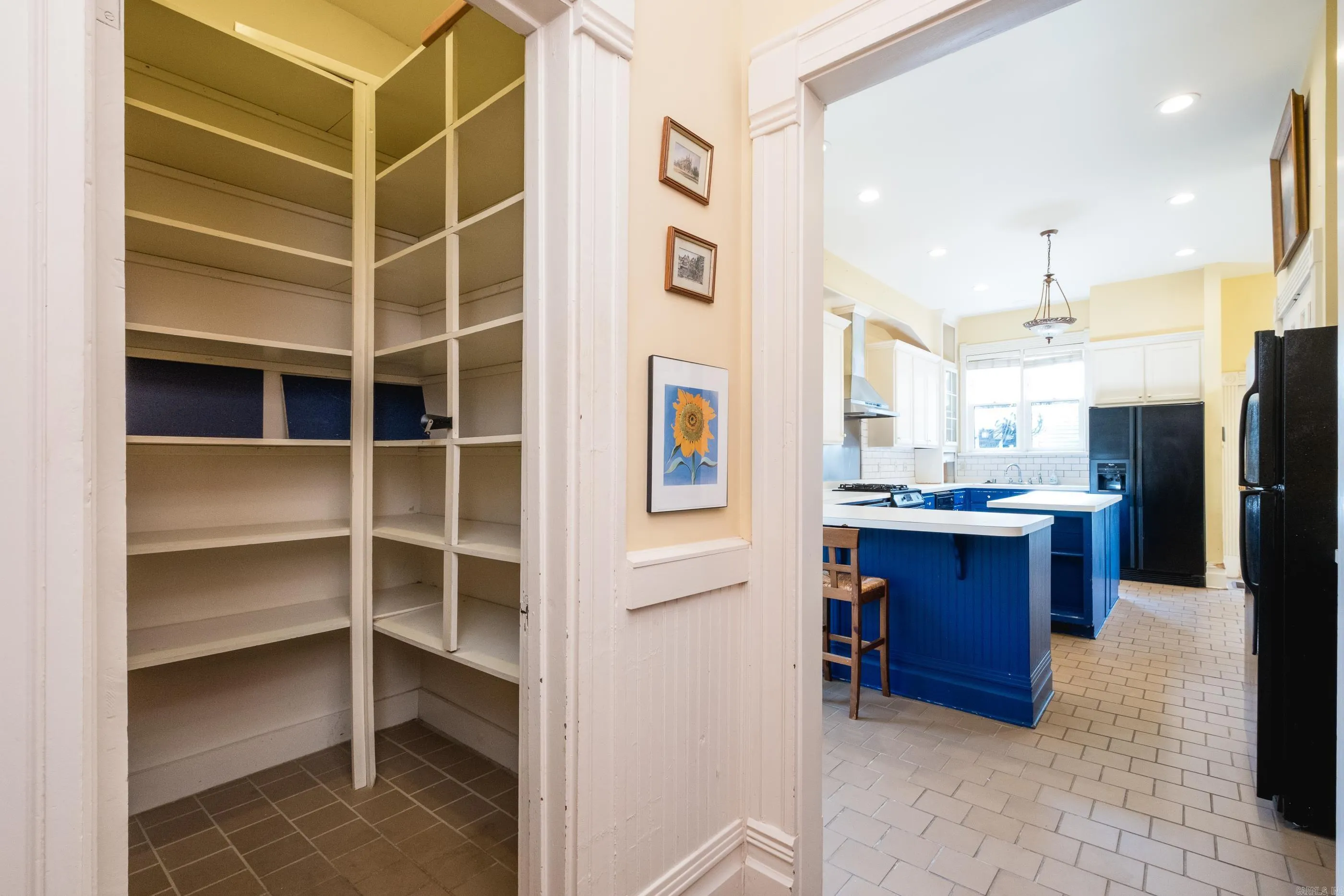 Property at 2120 S Spring - Image 26
