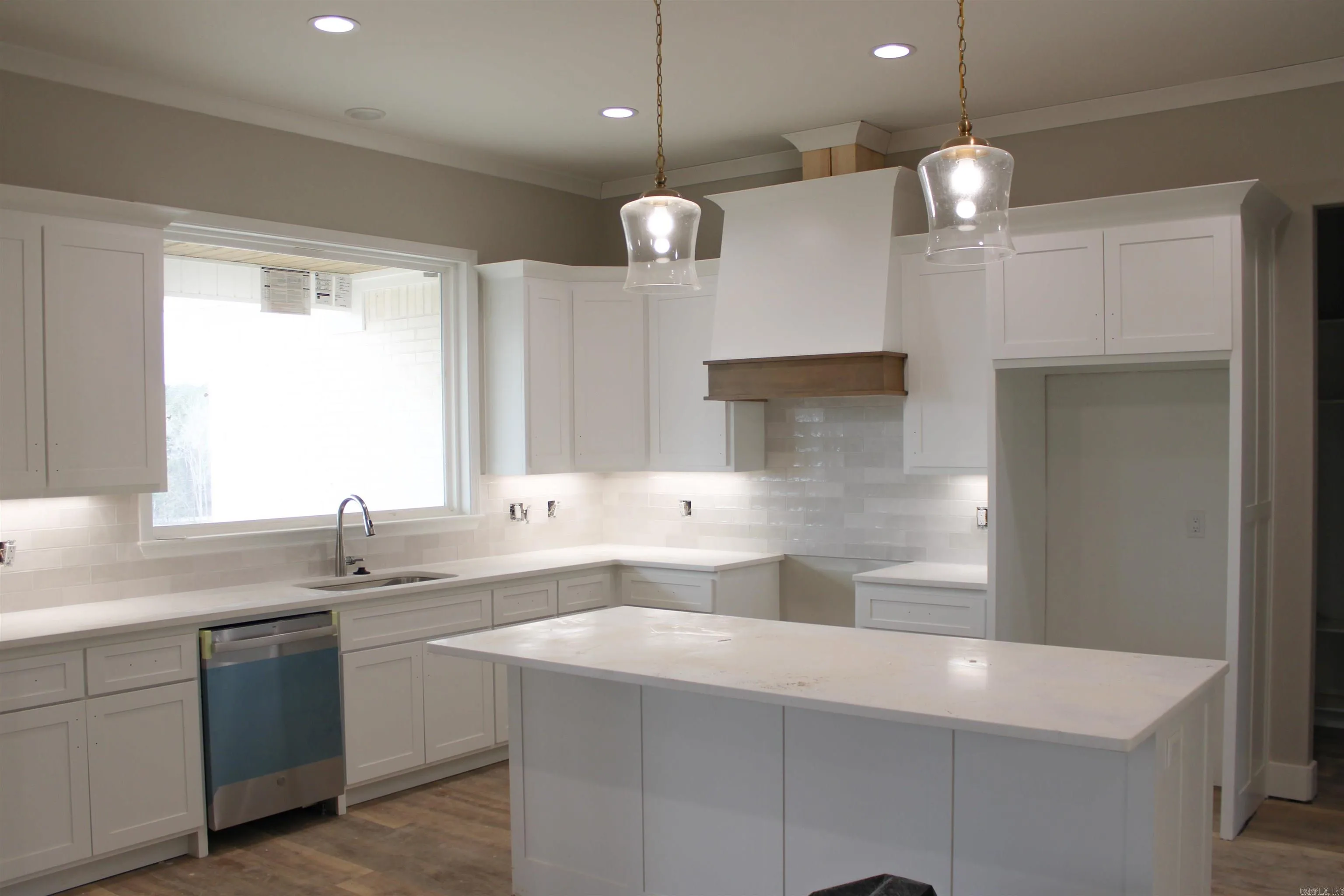 Property at 183  Hudson - Image 10