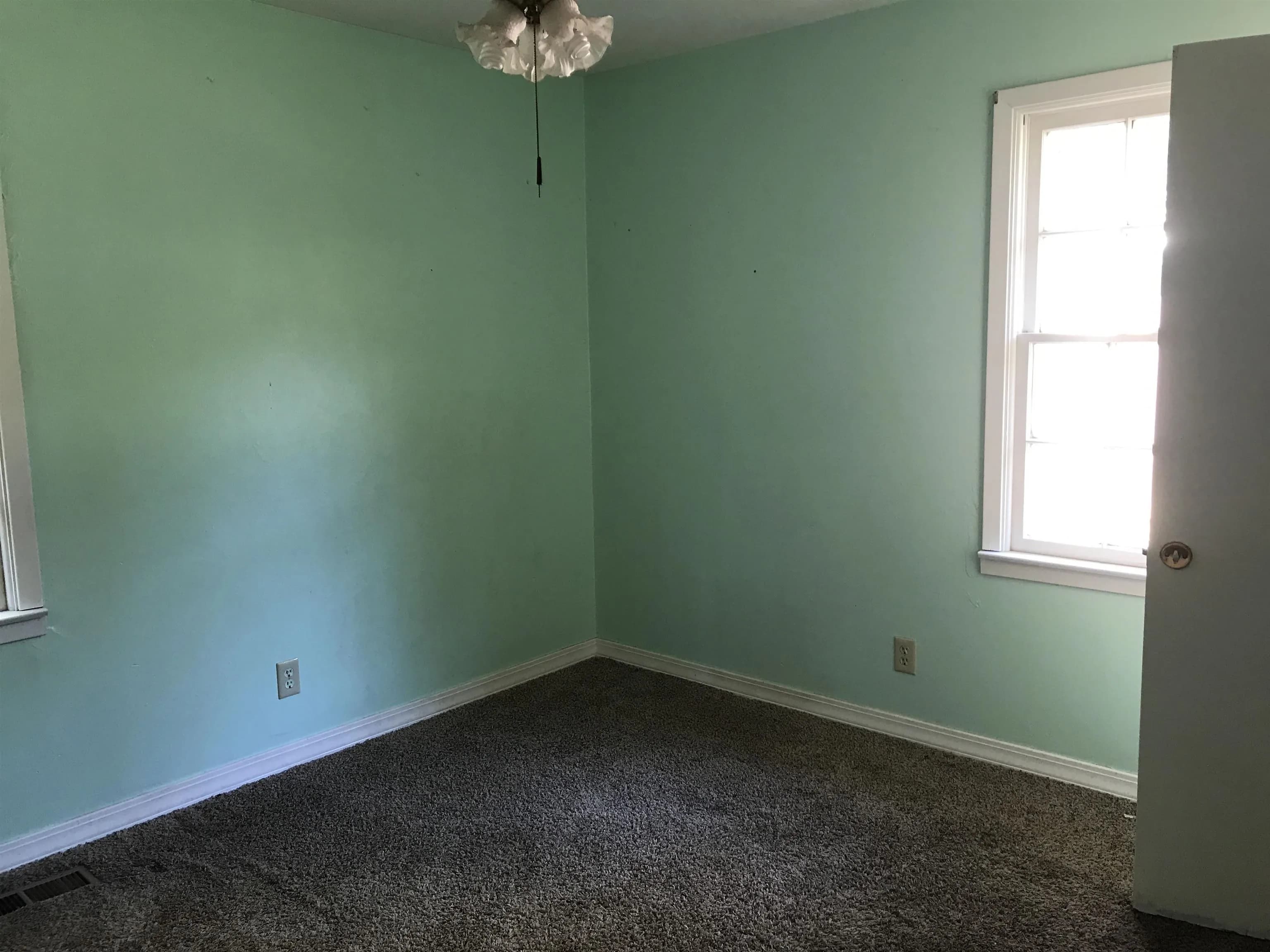 Property at 21  Arrowhead - Image 11