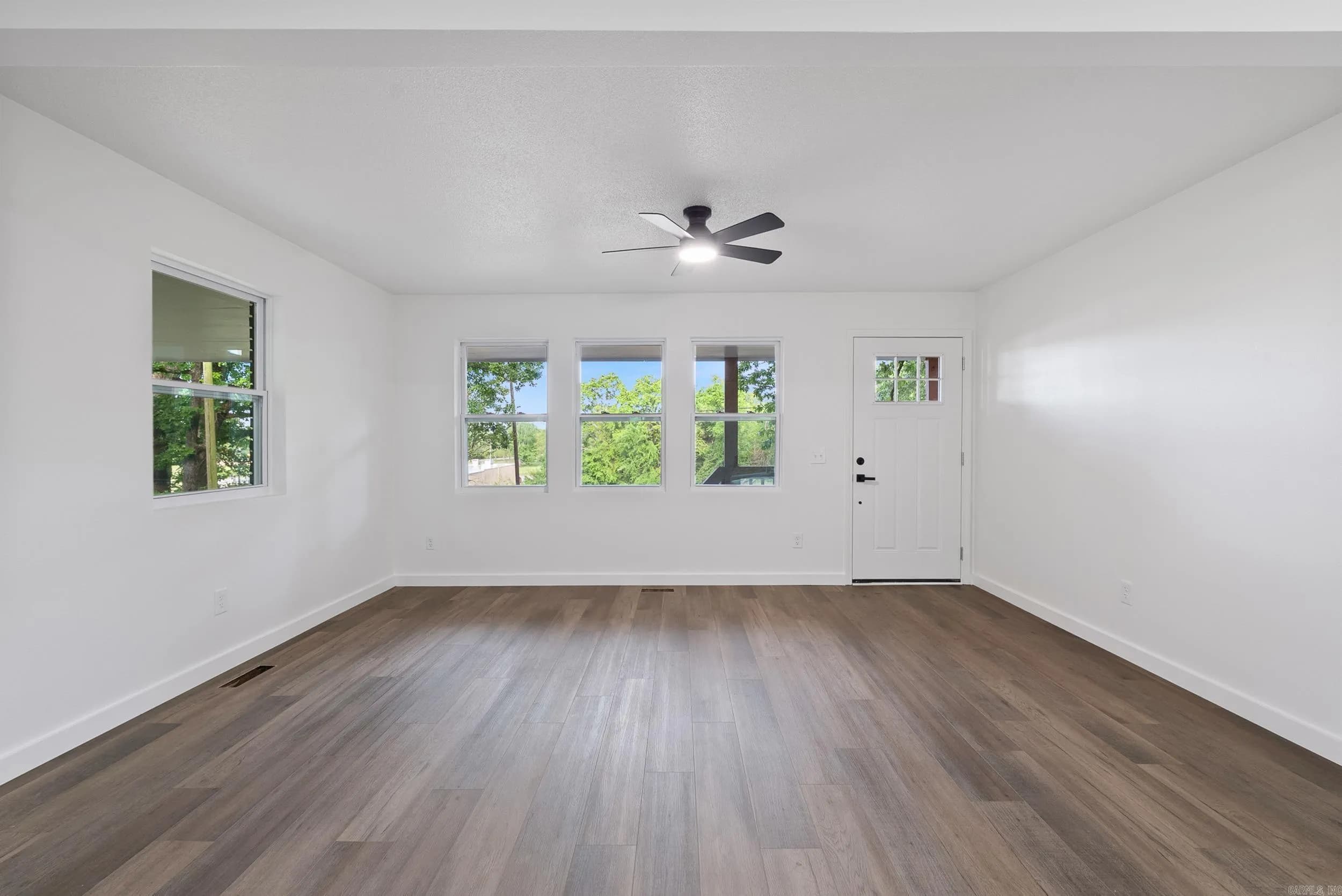 Property at 108 N Highway 164 - Image 9