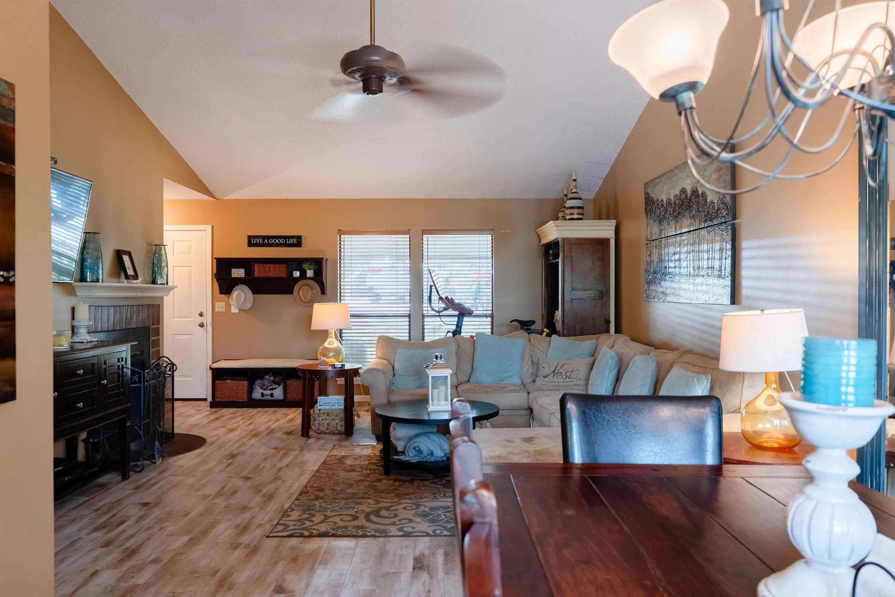 Property at 456  Forest dr - Image 17