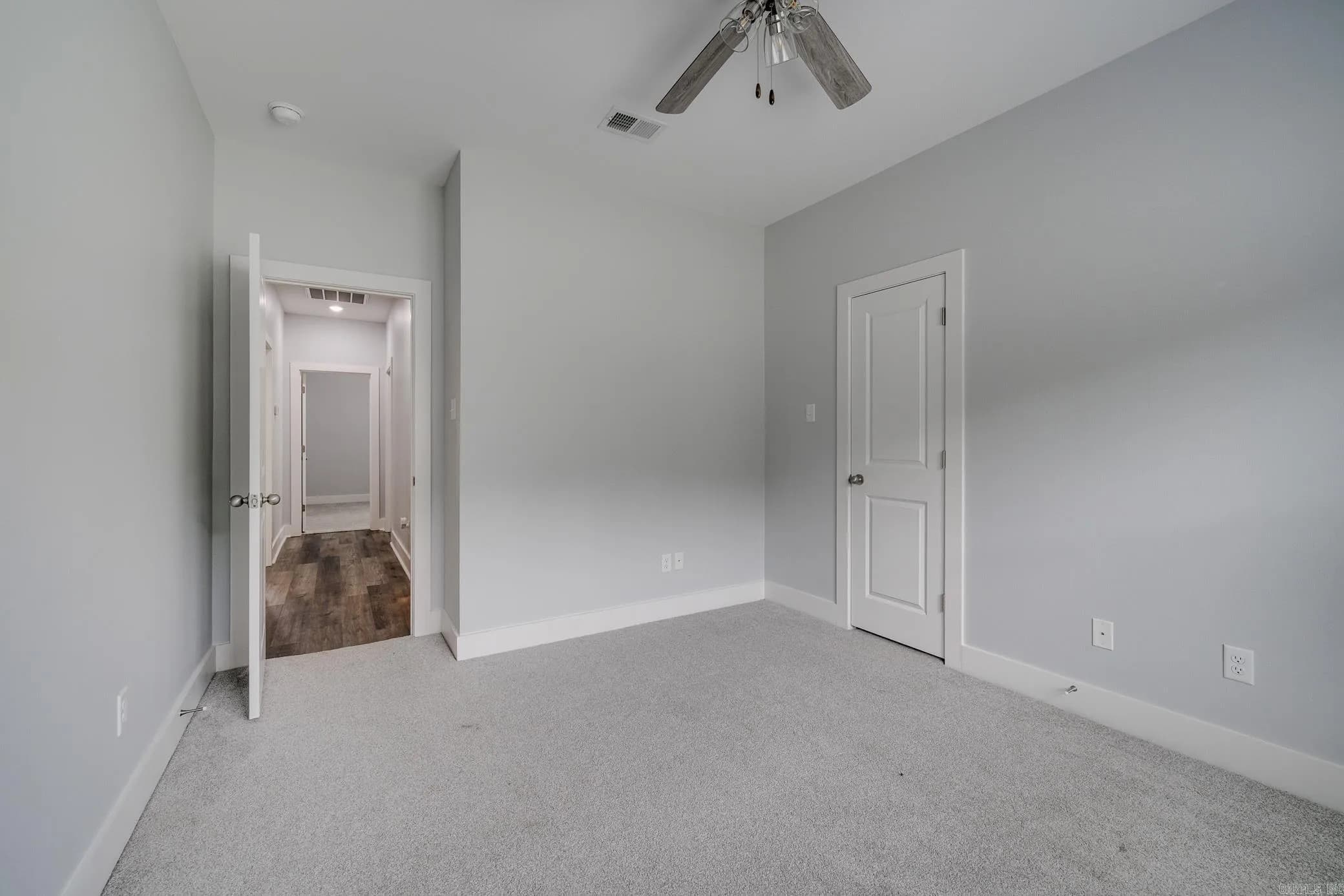 Property at 214  Heather loop - Image 27
