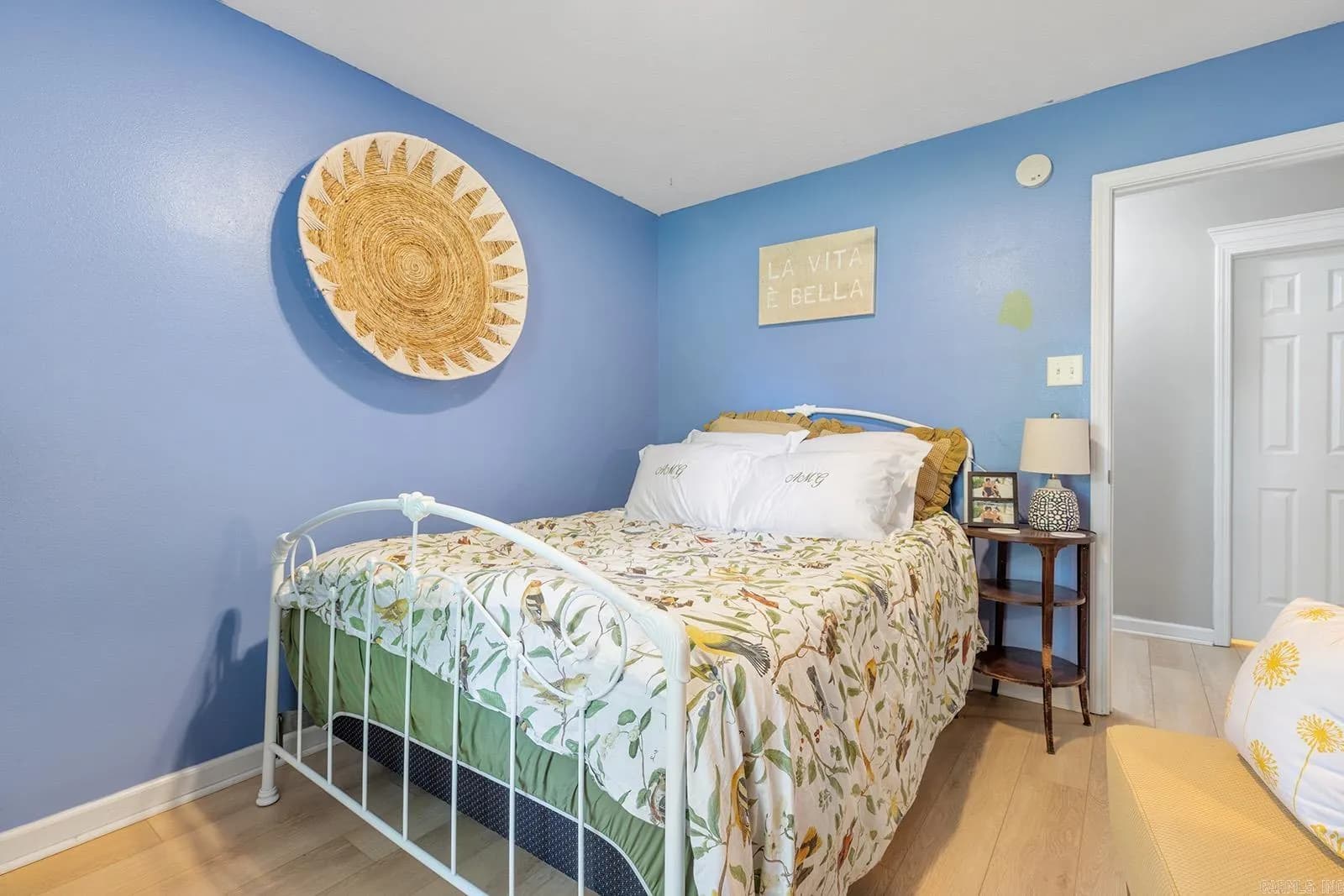 Property at 40  Pinewood - Image 15