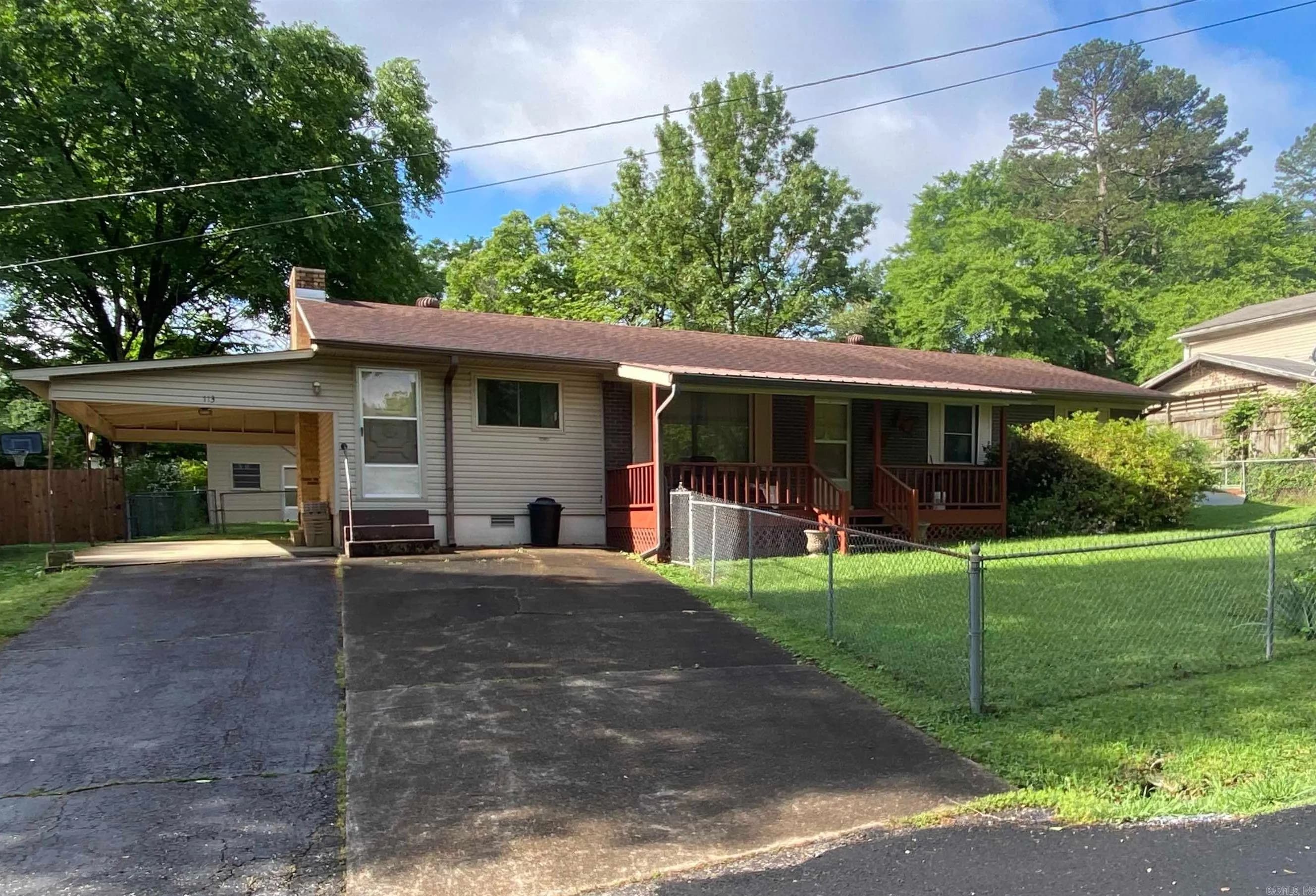 Property at 113 E Simpson - Image 1