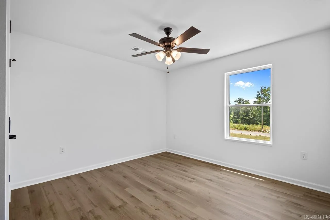 Property at 9064  Creek view - Image 35
