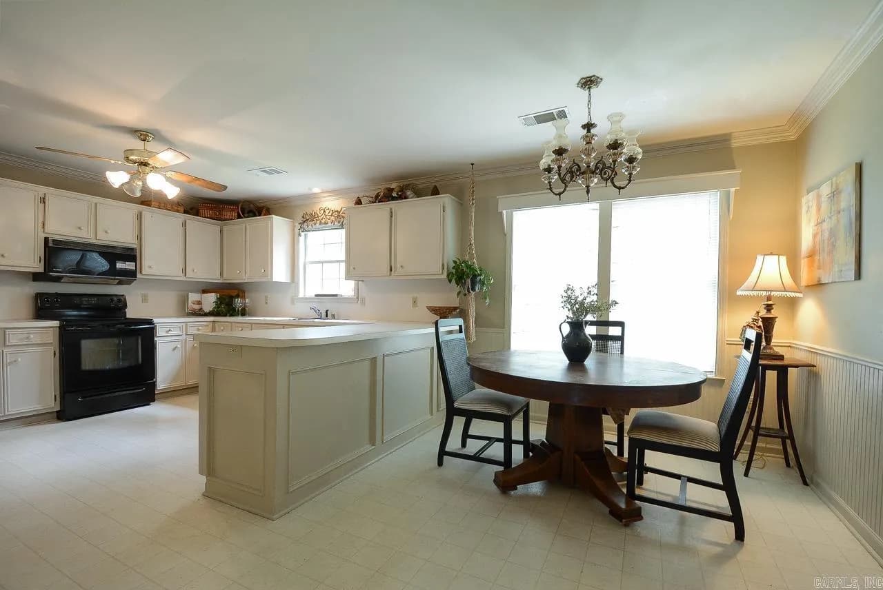 Property at 4515  Old oak - Image 12