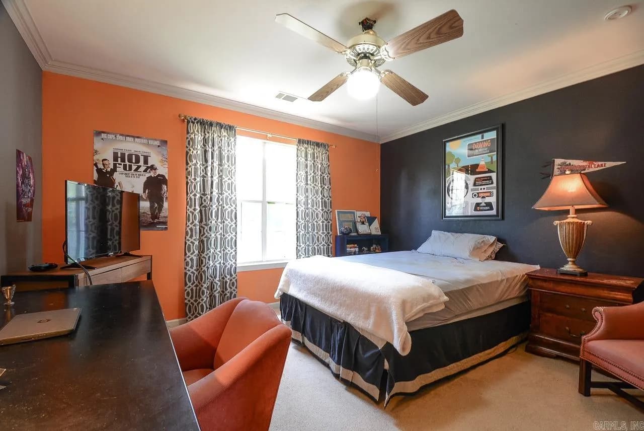 Property at 4515  Old oak - Image 23