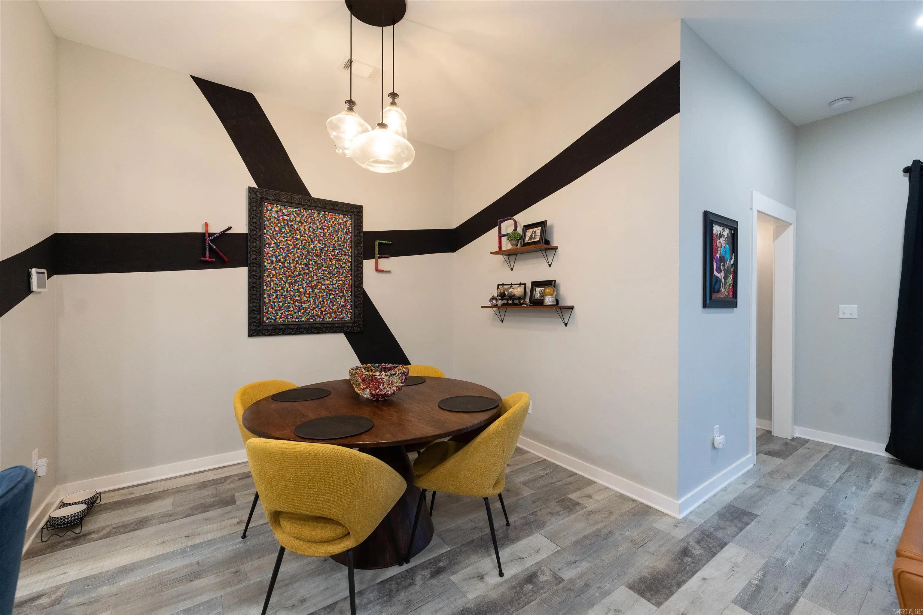 Property at 1620  Rohan - Image 9