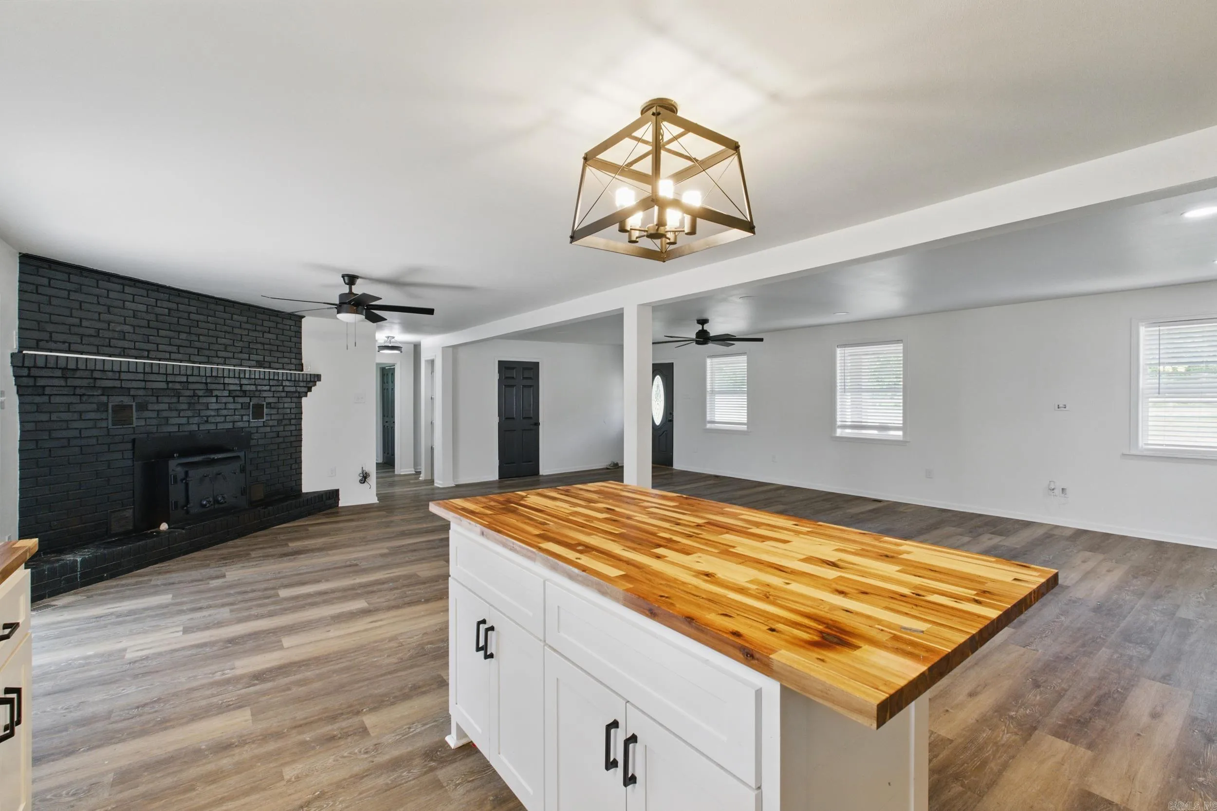 Property at 2705 E Highway 89 - Image 17