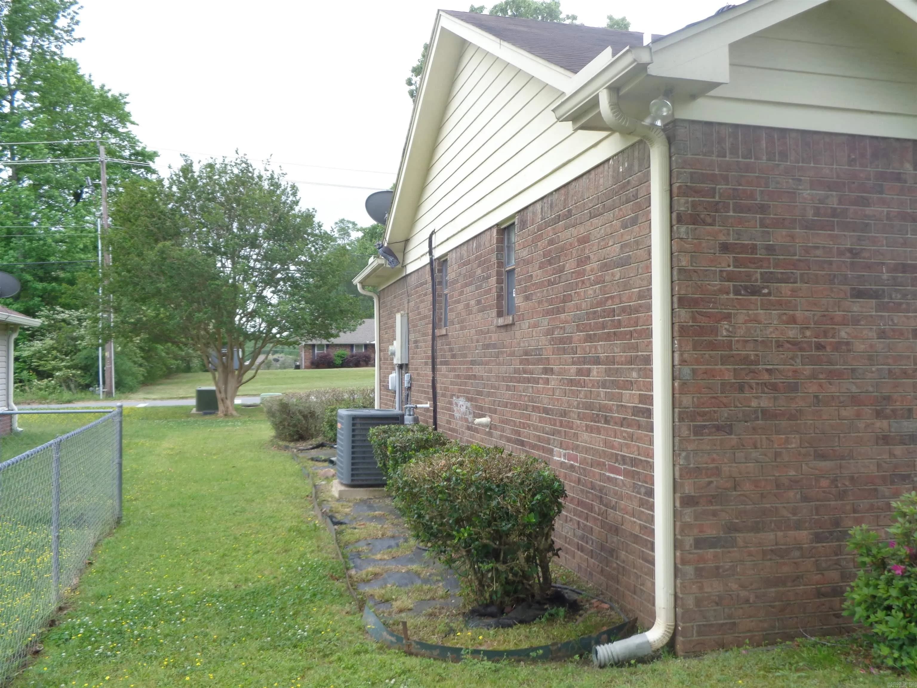 Property at 9422  Herndon - Image 9