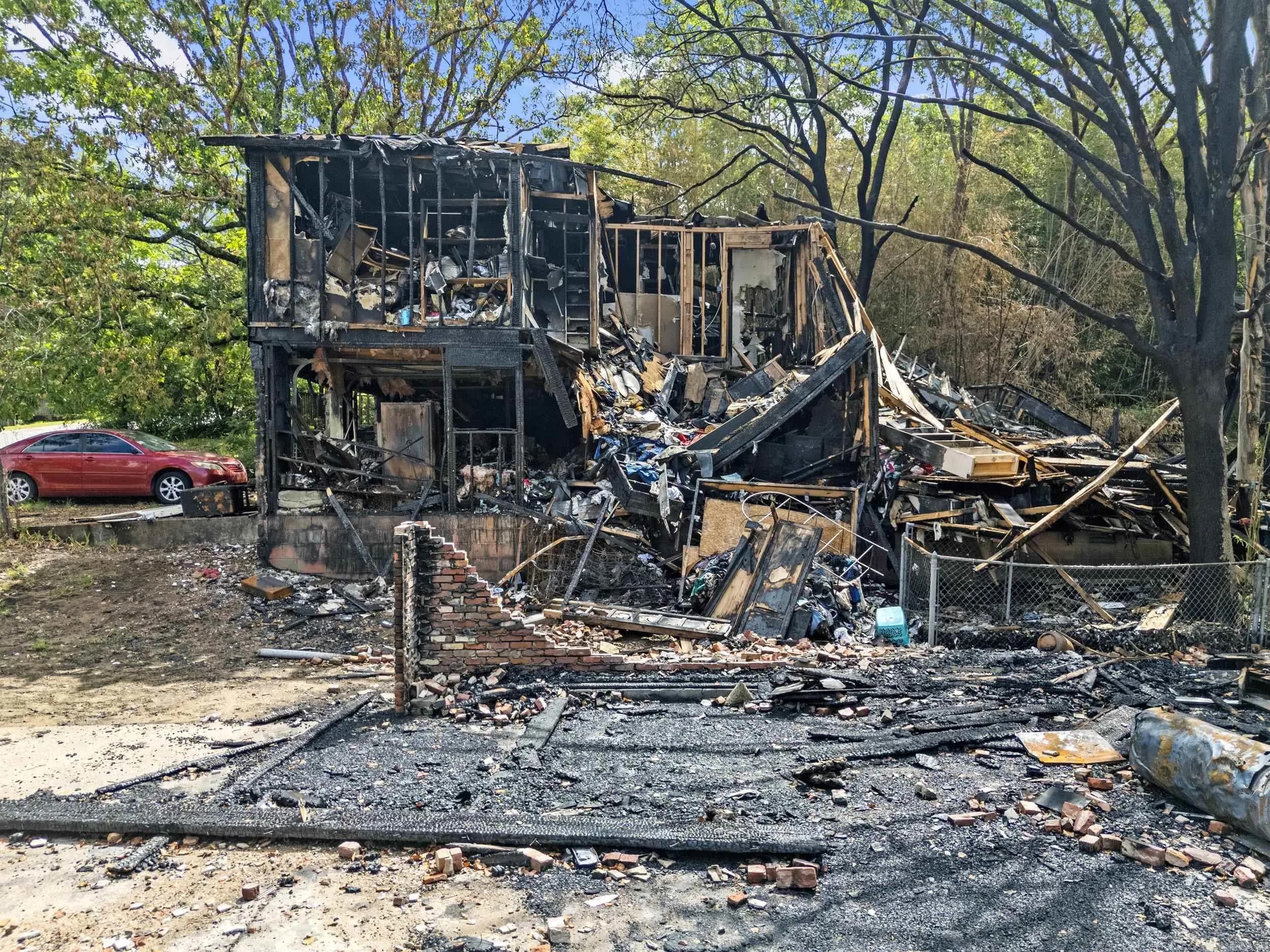 Property at 1400 W 55th st - Image 4