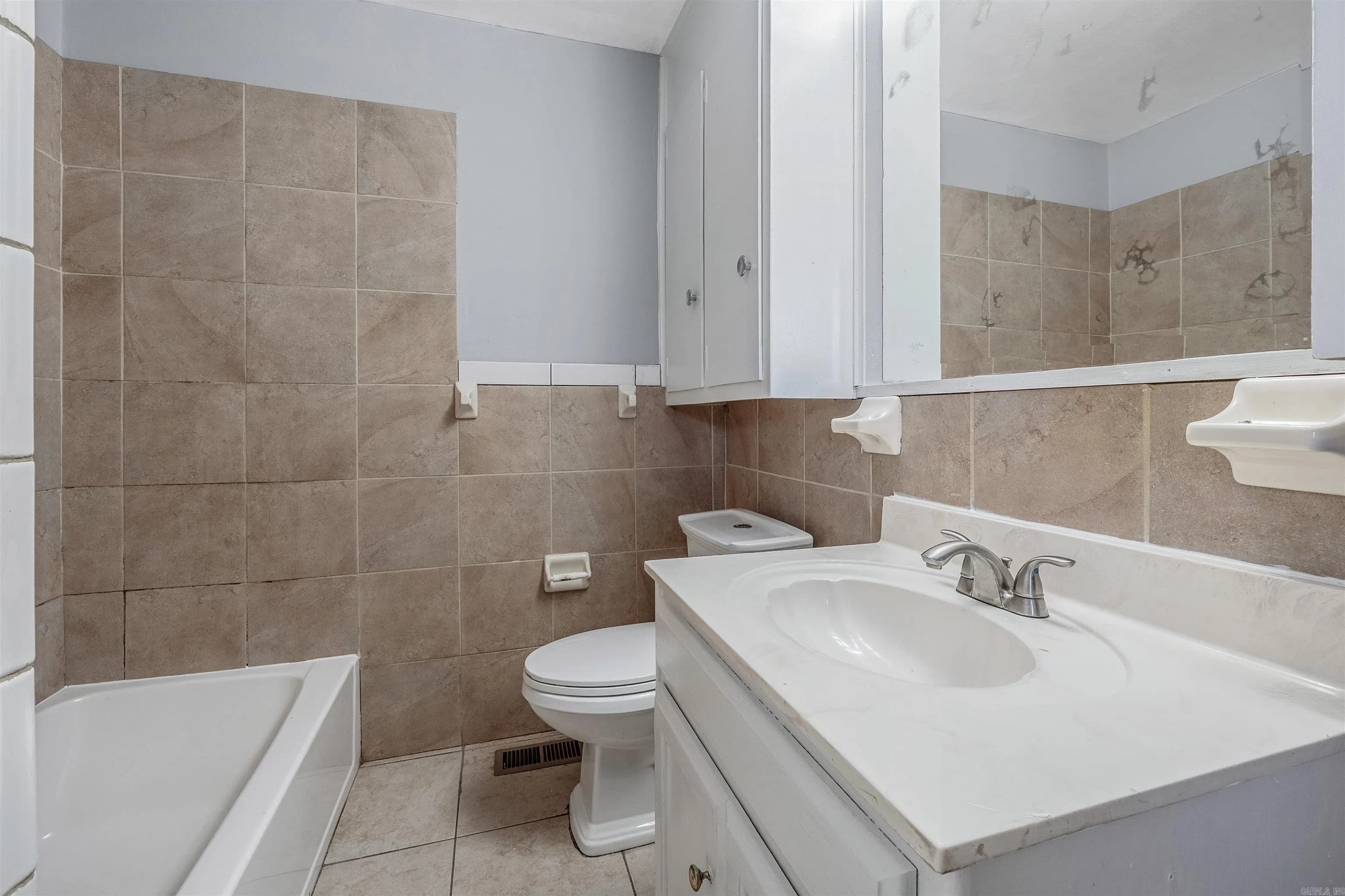 Property at 718 & 720 W 41st st - Image 14