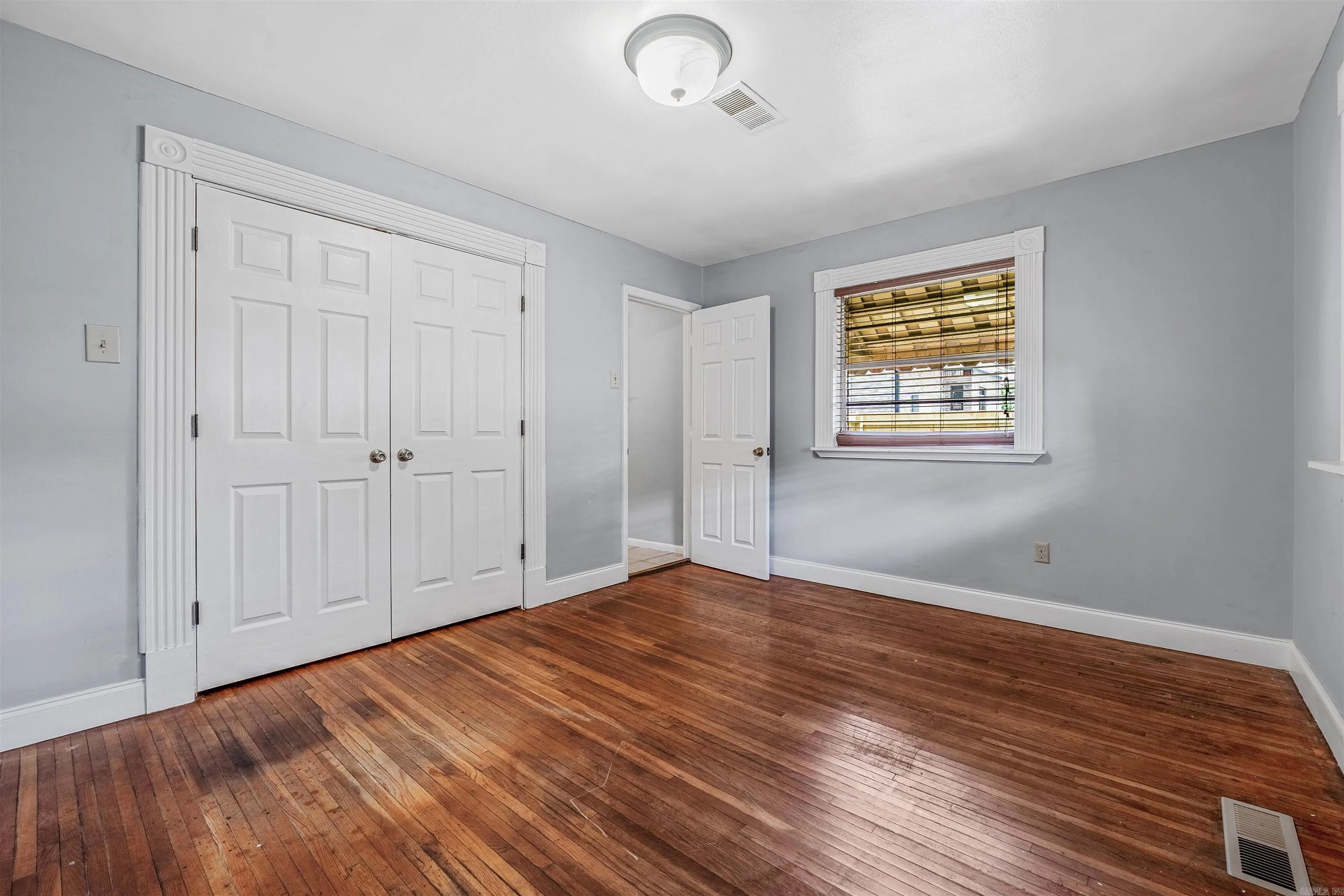 Property at 718 & 720 W 41st st - Image 12