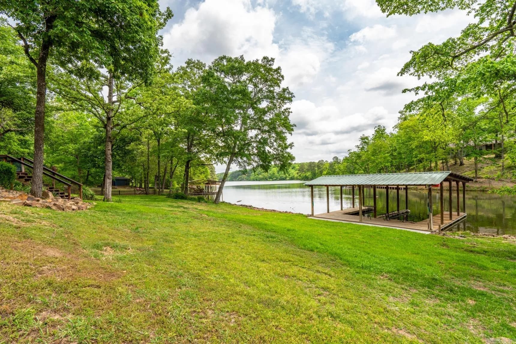 Property at 120  Lynae pt - Image 38