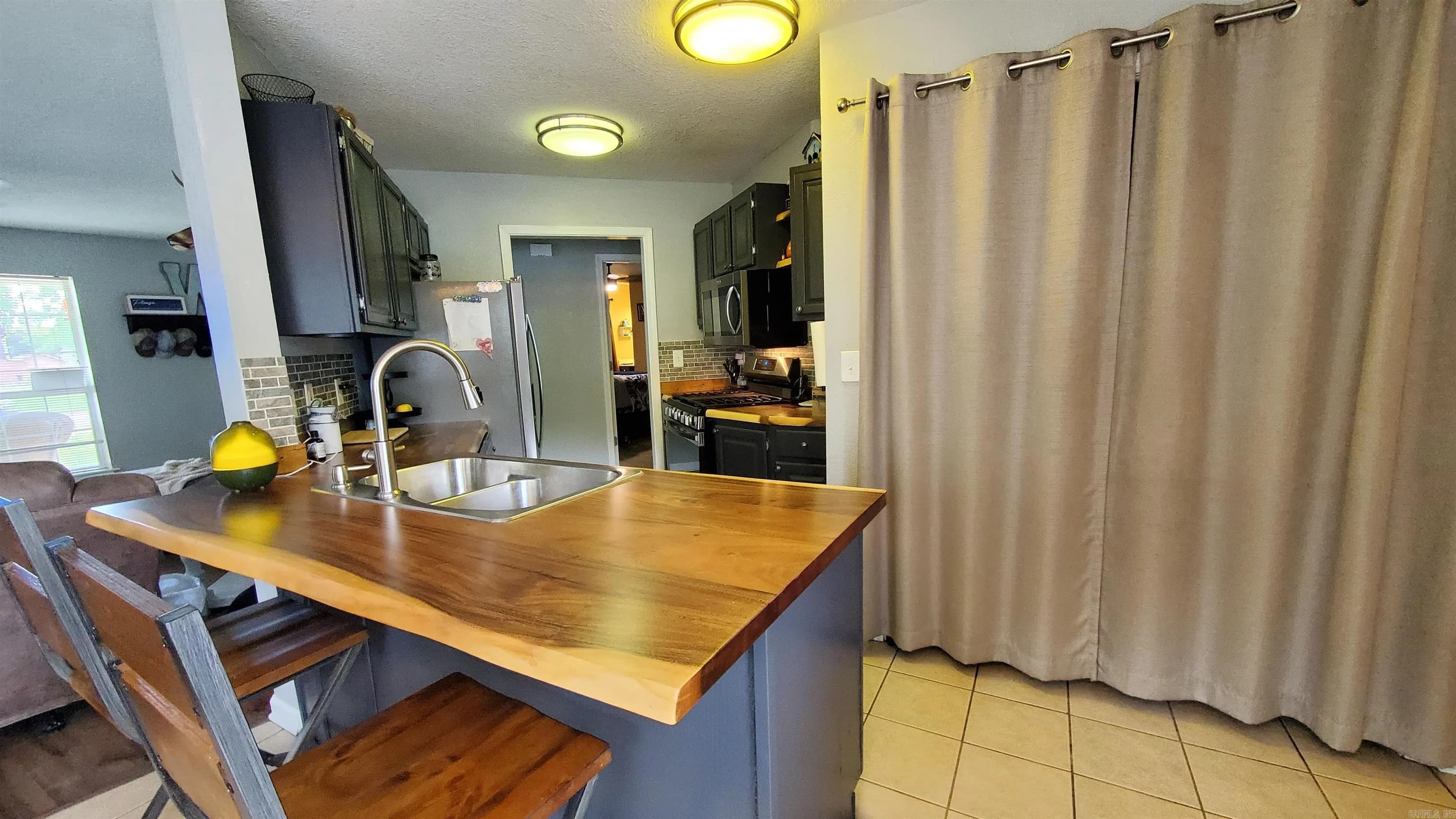 Property at 1800  Peachwood - Image 9