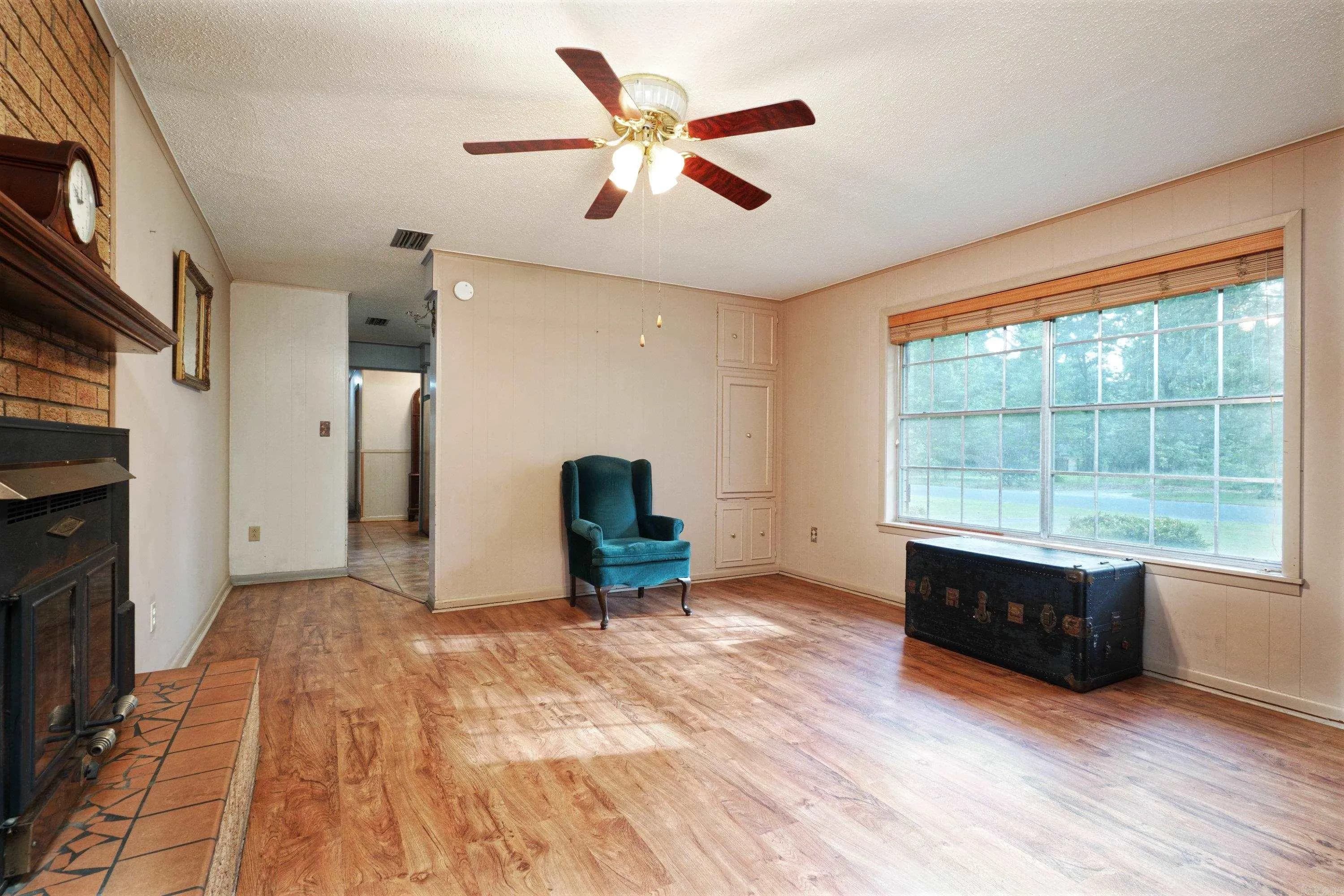 Property at 1105  Hickory st - Image 10