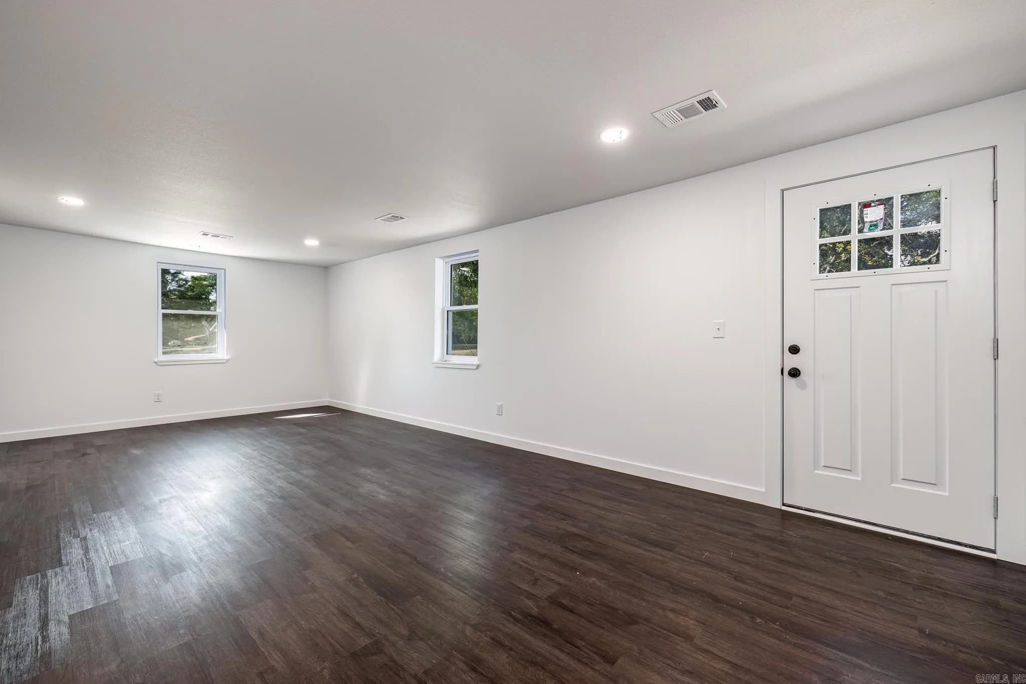 Property at 340  Lewallen - Image 23