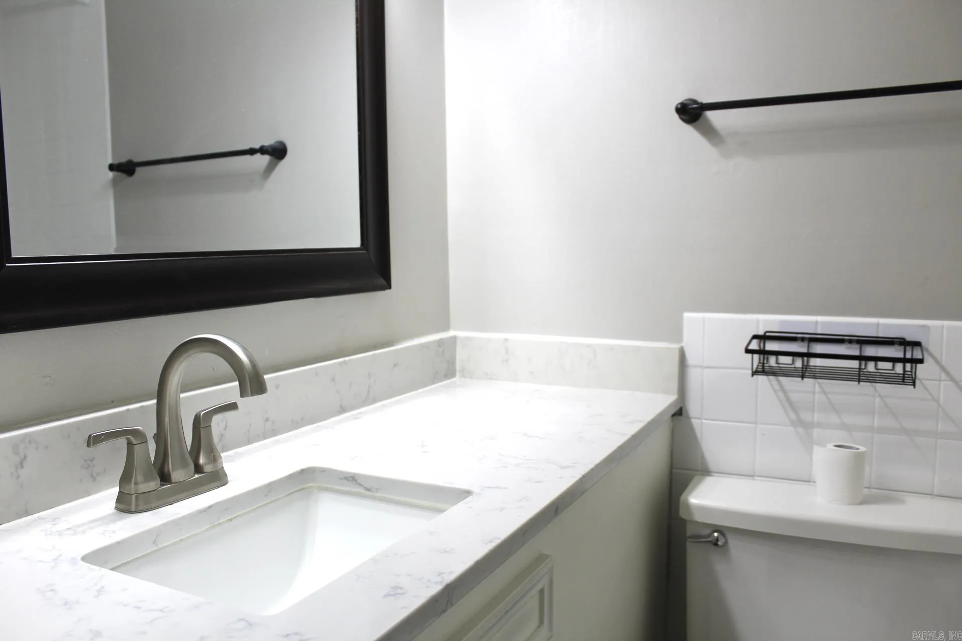 Property at 1020  Kavanaugh "a" - Image 4