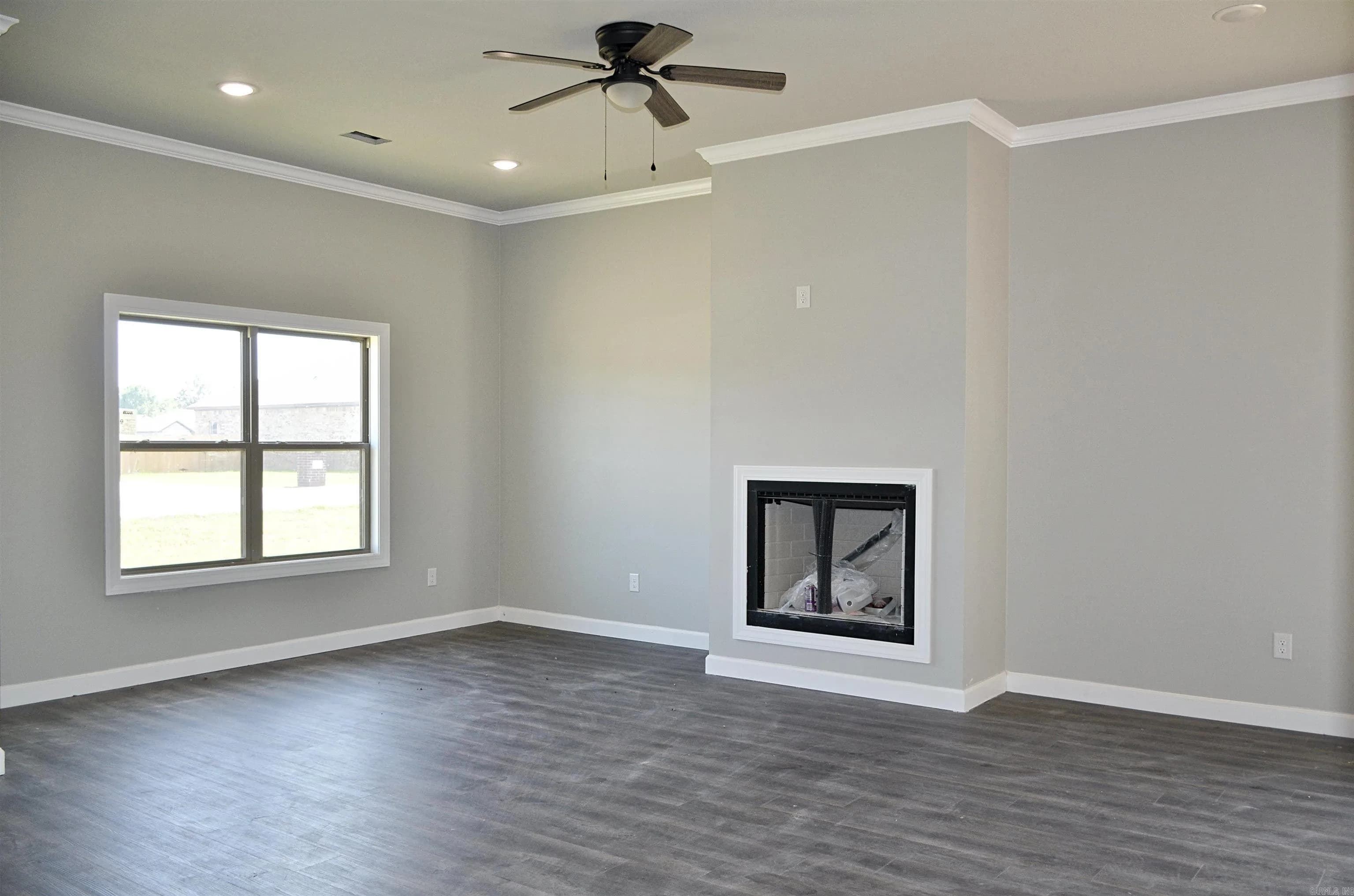 Property at 224  Quincy cir - Image 3